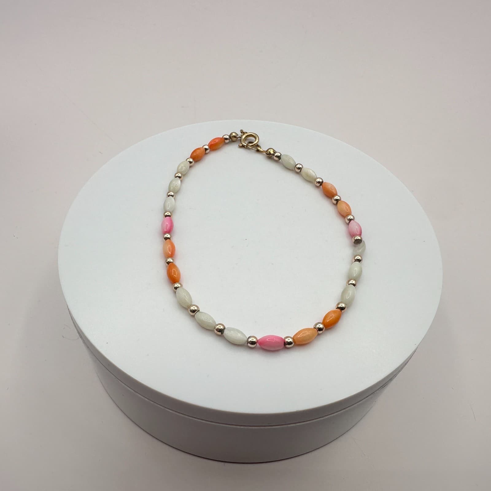 Vintage 90s Color-Full Pastel Glass Beaded Bracelet Gold Tone Classic Jewelry - Thumbnail 2