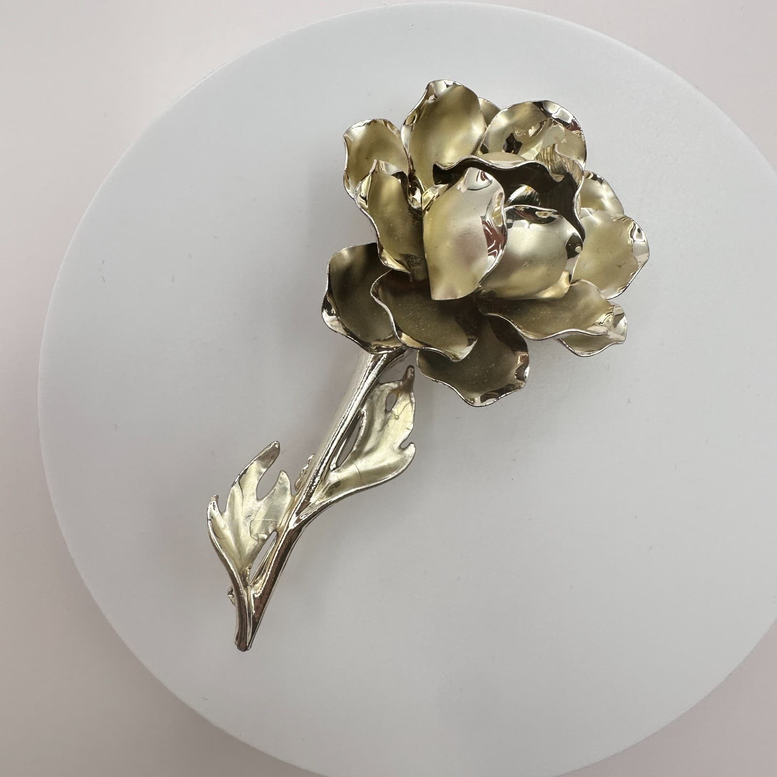 Vintage Y2K Gold Tone Rose Floral Brooch Pin Retro Women's Classic Jewelry - Thumbnail 2