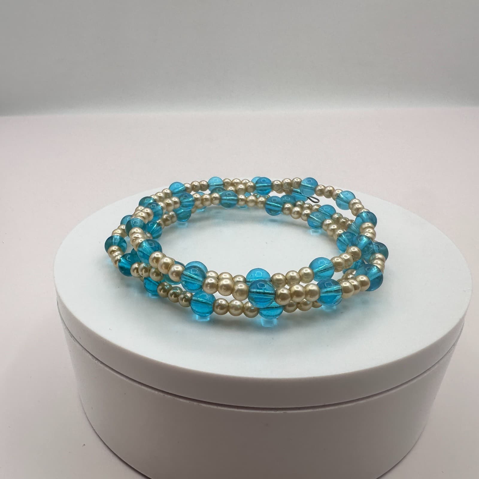 Vintage Y2K Multi Strand Wrap Beaded Bracelet Retro Women's Classic Jewelry - Thumbnail 2
