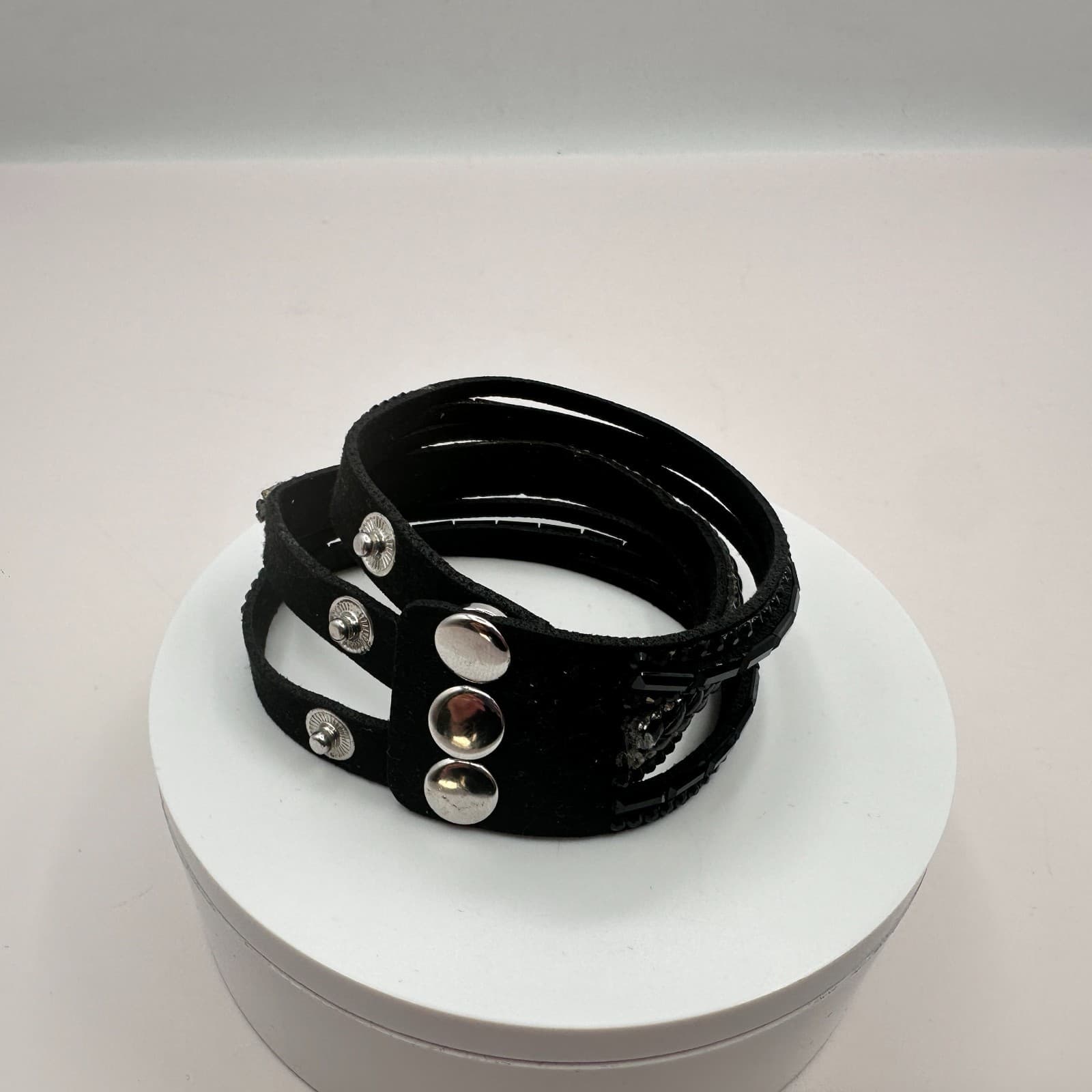 Vintage Y2K Black Leather Glass Rhinestone Wrap Bracelet Silver Tone Jewelry - Thumbnail 6
