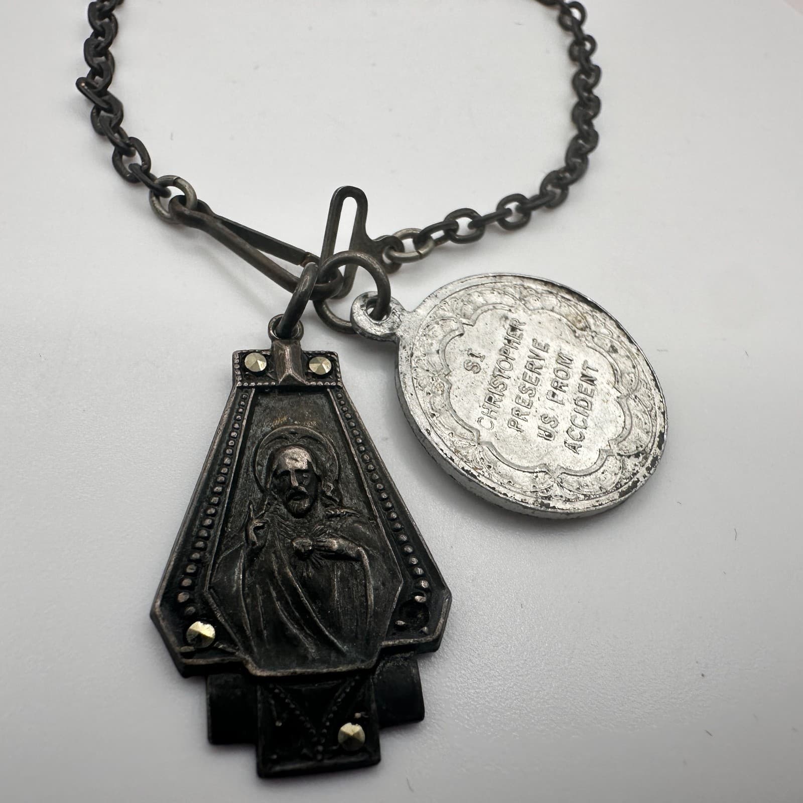 Vintage 90s St. Christopher Preserve Us From Accident Medal Charm Bracelet - Thumbnail 4