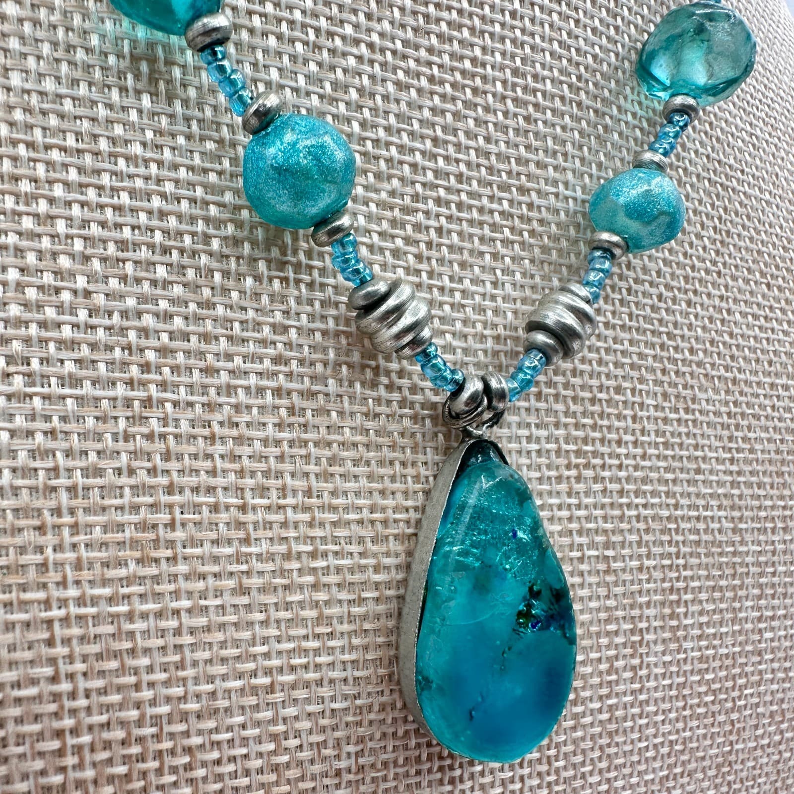 Vintage 90s Teal Blue Beaded Teardrop Pendant Necklace Women's Classic Jewelry - Thumbnail 3