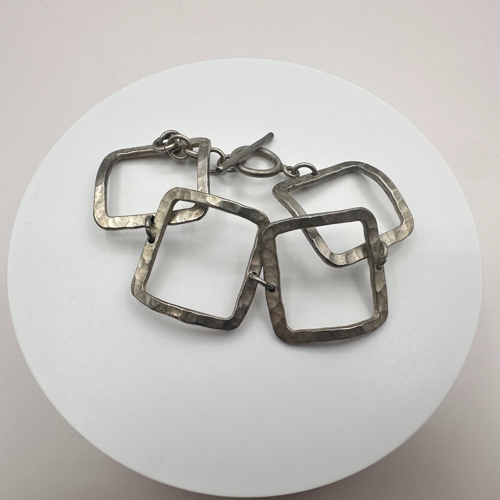Vintage 90s Silver Tone Hammered Square Link Bracelet Retro Boho Fashion Jewelry - Thumbnail 3