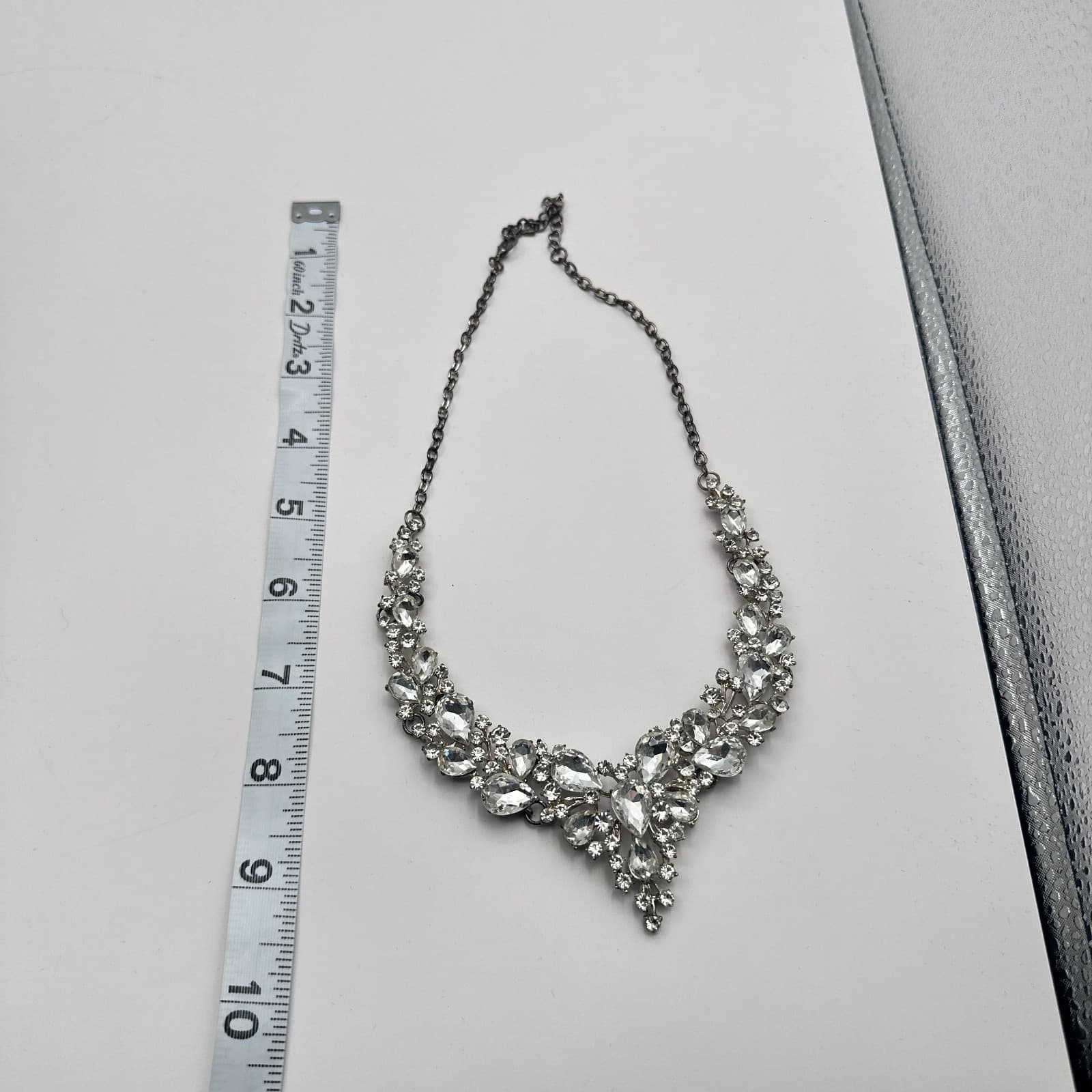 Vintage 90s Silver Tone Clear Glass Statement Necklace Cluster Bib Jewelry - Thumbnail 10