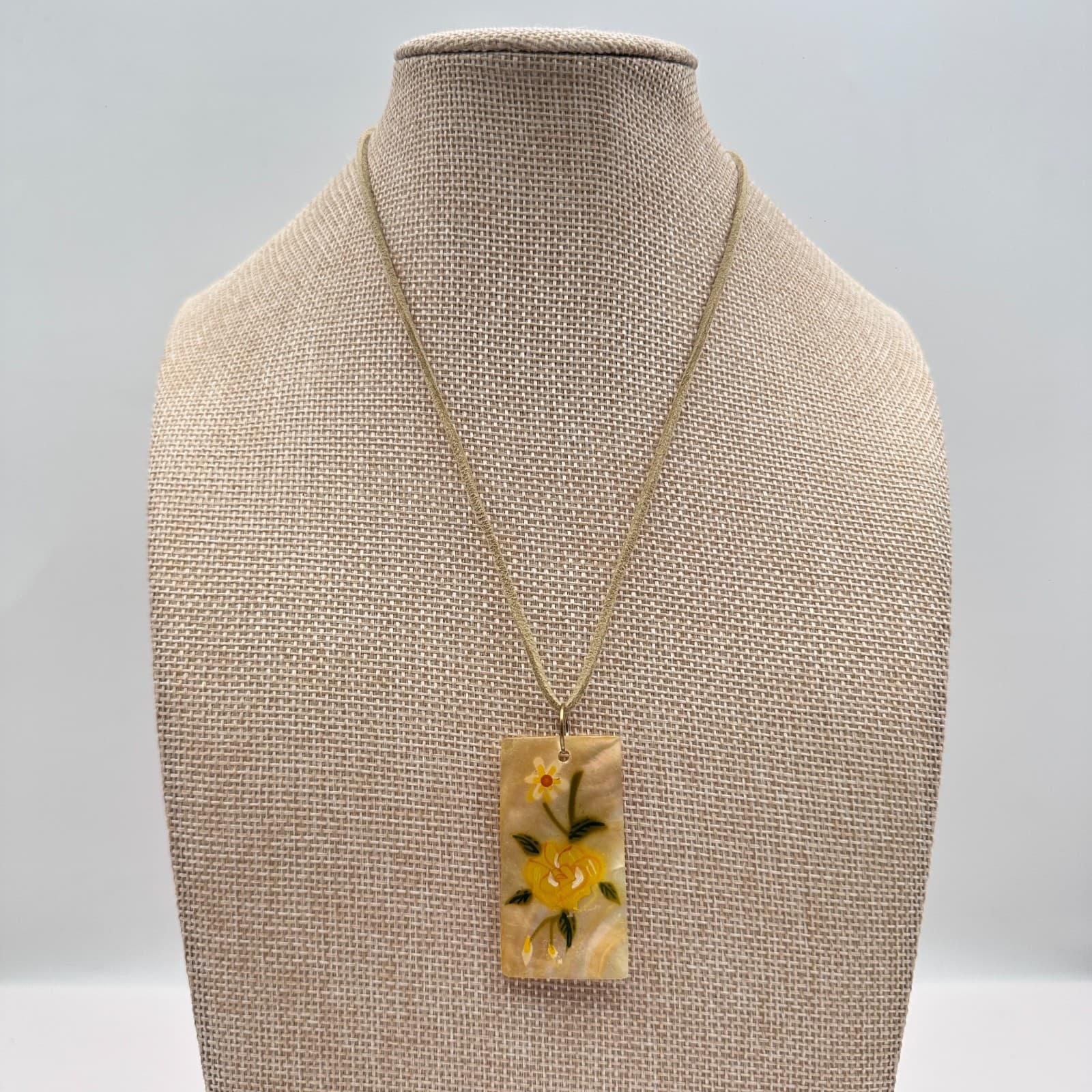 Vintage 90s Mother of Pearl Shell Hand Painted Yellow Rose Pendant Cord Necklace - Thumbnail 2