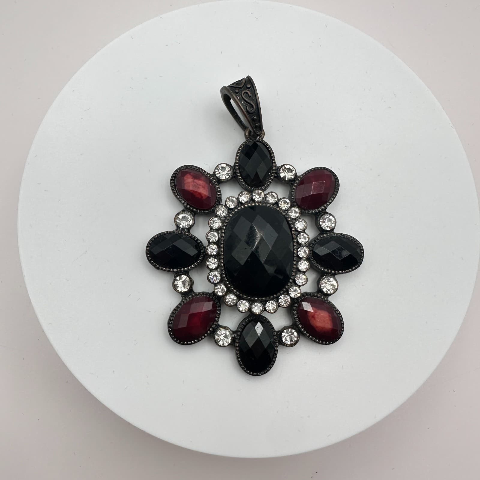 Vintage Y2K Silver Tone Floral Pendant Rhinestone Statement Women's Jewelry - Thumbnail 3