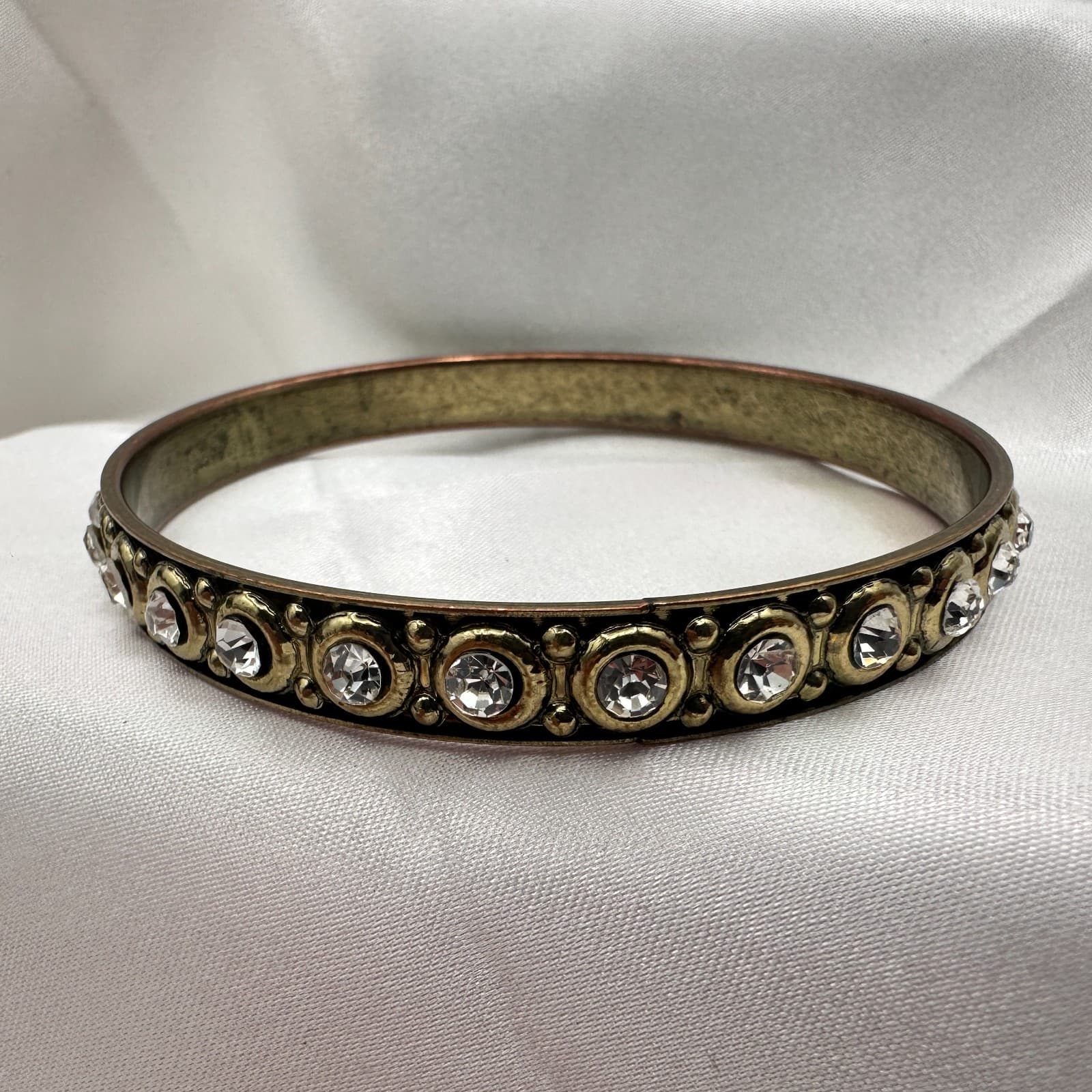 Vintage Y2K Gold Tone Clear Rhinestone Bracelet Women's Classic Fashion Jewelry - Thumbnail 2