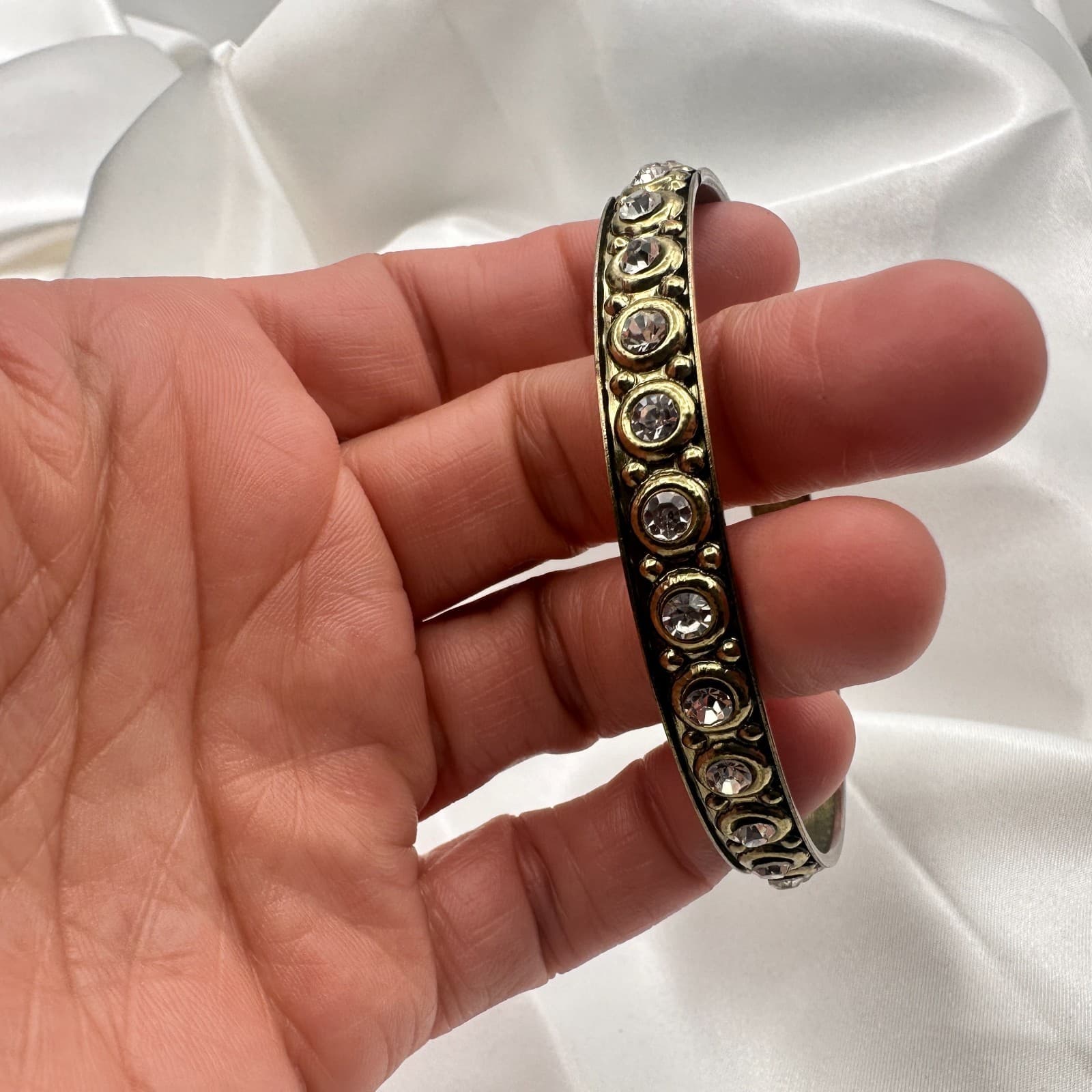 Vintage Y2K Gold Tone Clear Rhinestone Bracelet Women's Classic Fashion Jewelry - Thumbnail 7