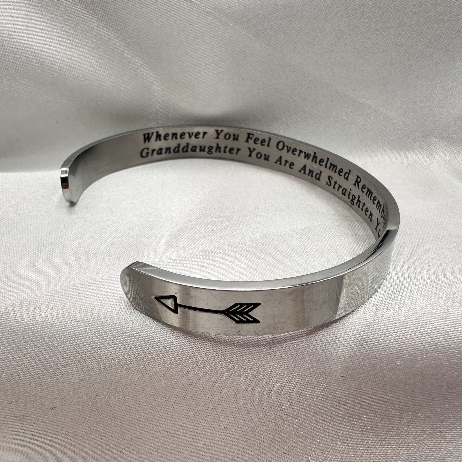 Vintage Y2K Silver Tone Straighten Your Crown Arrow Open Cuff Bracelet Jewelry - Thumbnail 4