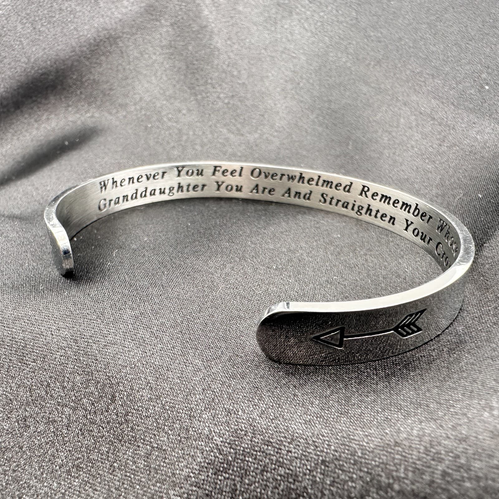 Vintage Y2K Silver Tone Straighten Your Crown Arrow Open Cuff Bracelet Jewelry - Thumbnail 7