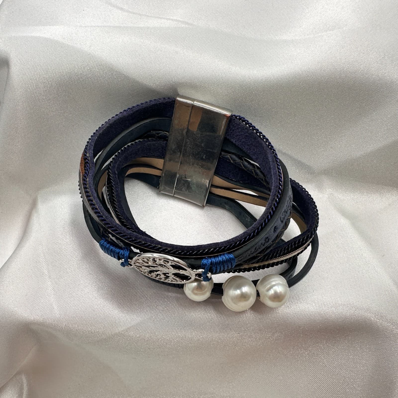 Vintage Y2K Black Laye Wrap Leather Pearl Life Tree Bracelet Silver Tone Jewelry - Thumbnail 6
