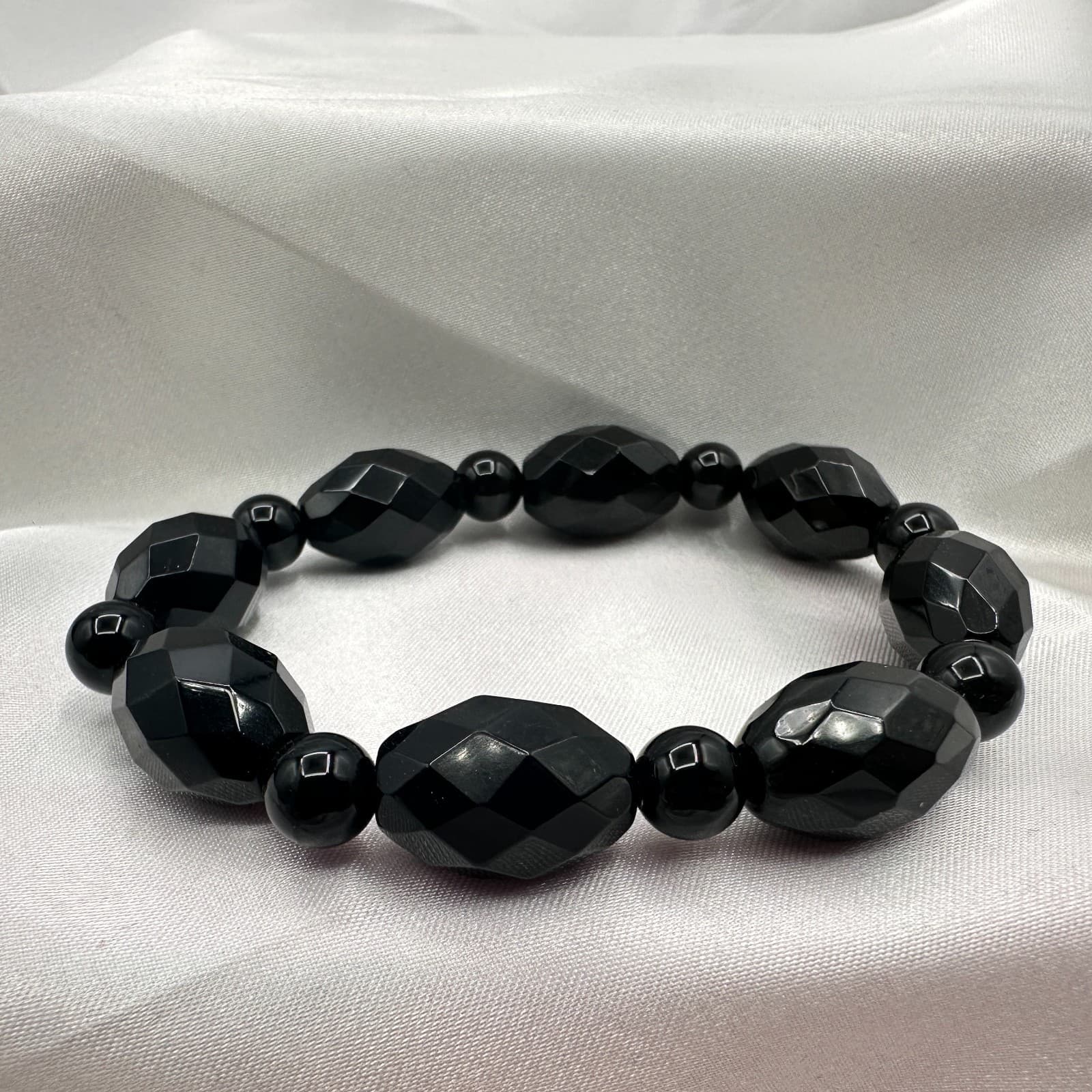 Vintage Y2K Black Faceted Glass Beaded Stretch Bracelet Classic Jewelry - Thumbnail 3
