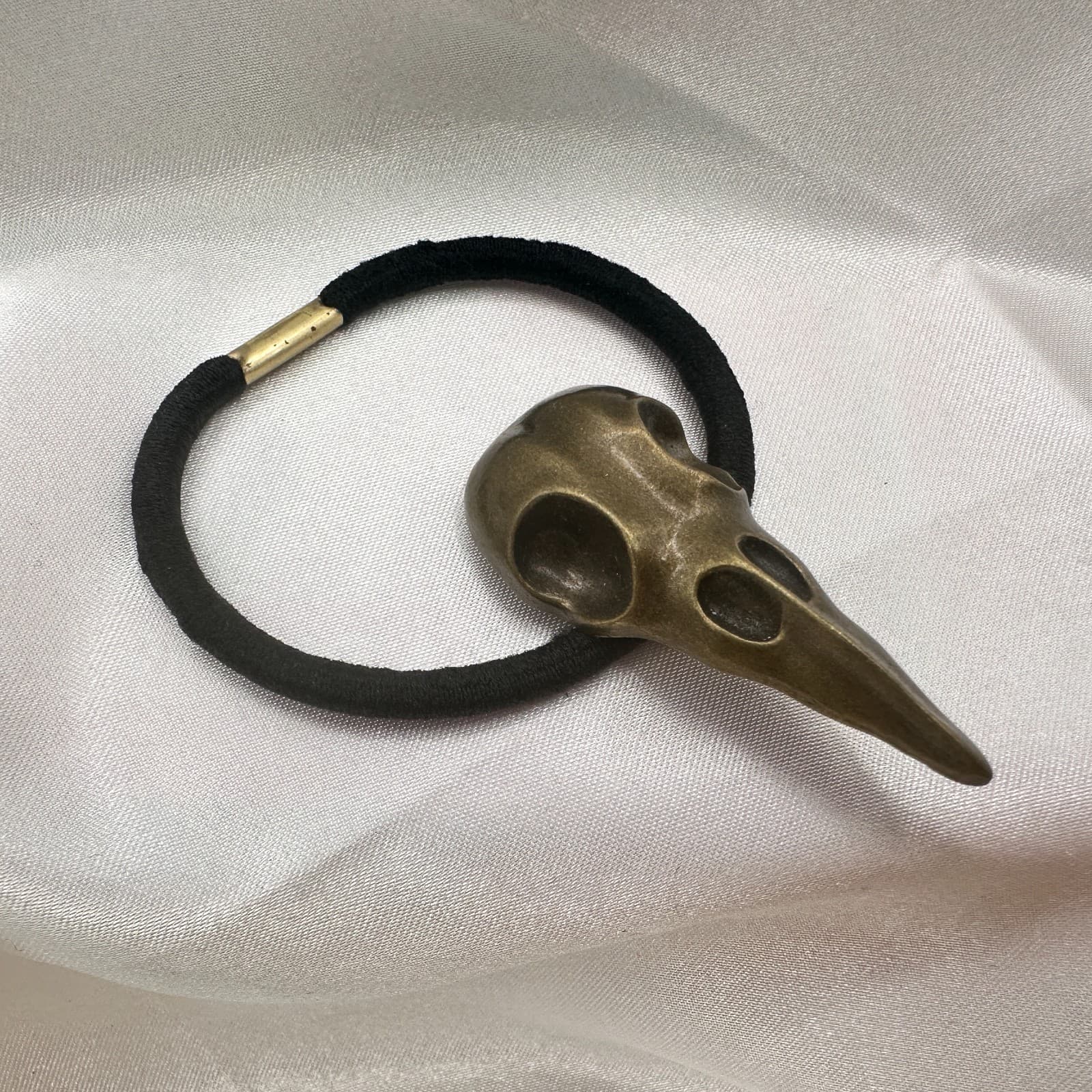 Vintage Y2K Bronze Tone Crow Skull Up Elastic Hair Band Halloween Hair Accessory - Thumbnail 3