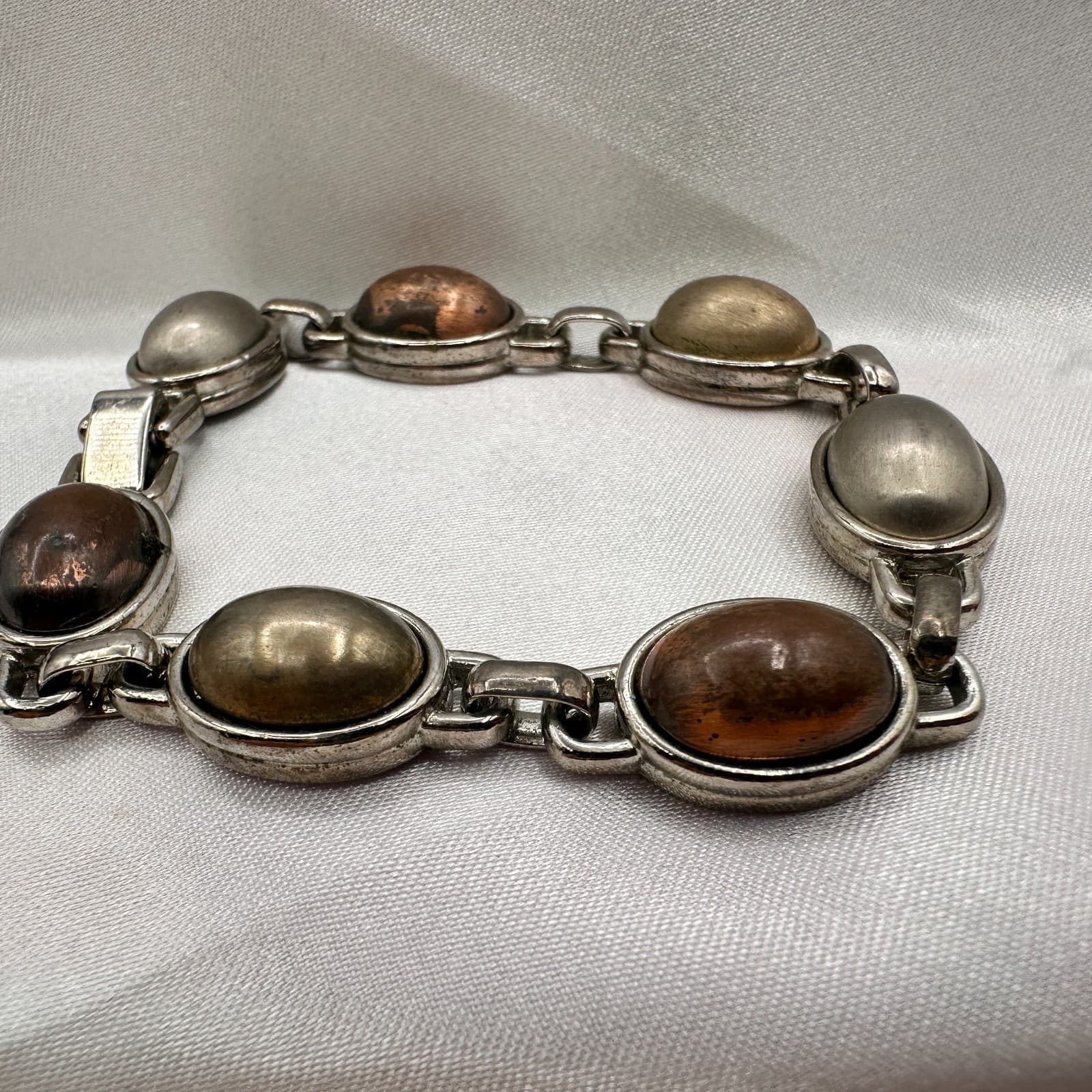 Vintage Y2K Silver Tone Polycrome Oval Cabochon Link Bracelet Classic Jewelry - Thumbnail 3