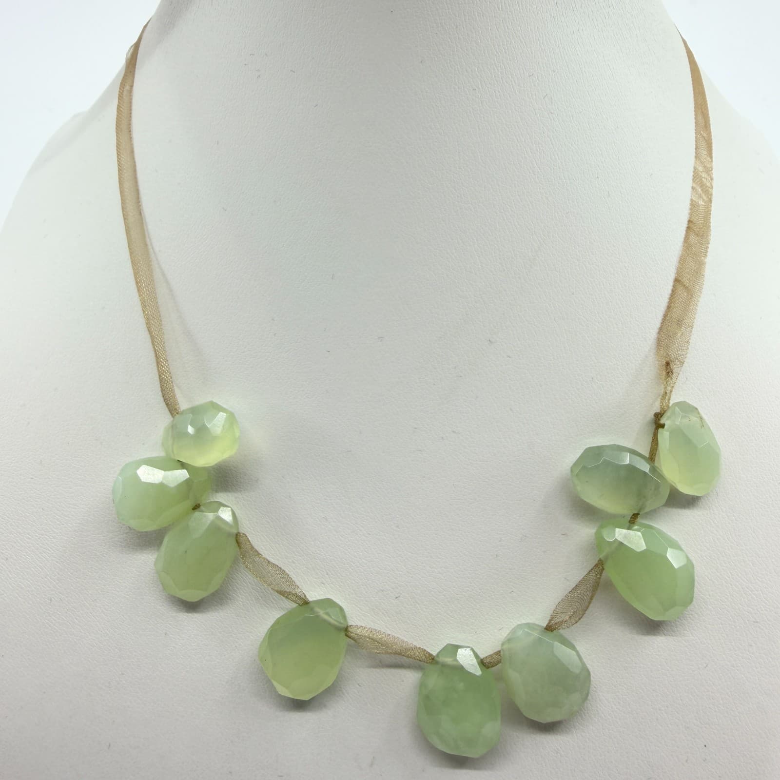 Vintage Green Stone Ribbon Necklace Faceted Jade Color Bead Strand Statement 90s - Thumbnail 6