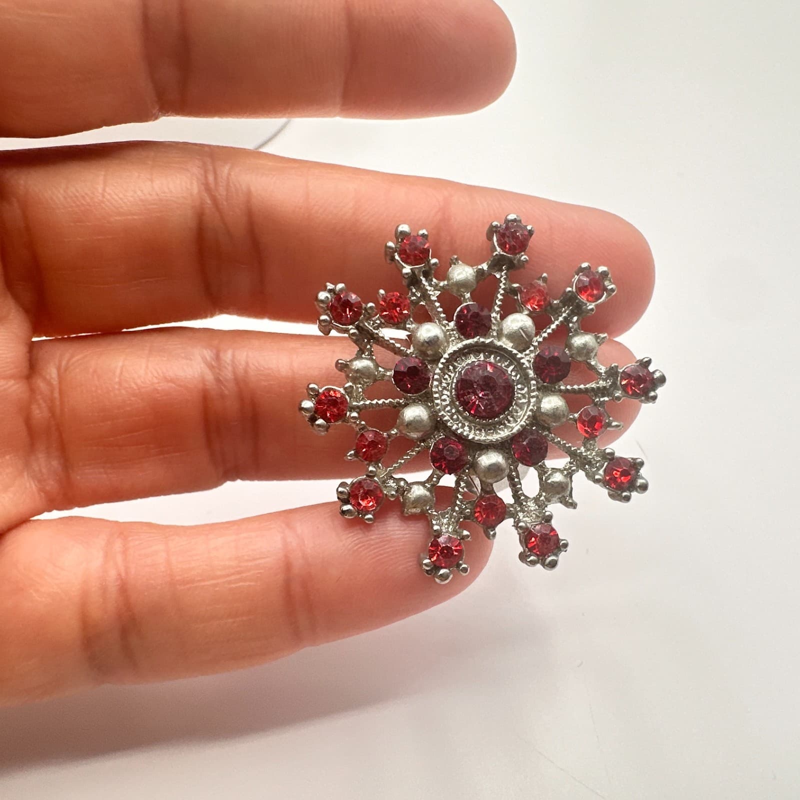 Vintage Y2K Silver Tone Snowflake Red Rhinestone Ring Women's Classic Jewelry - Thumbnail 6