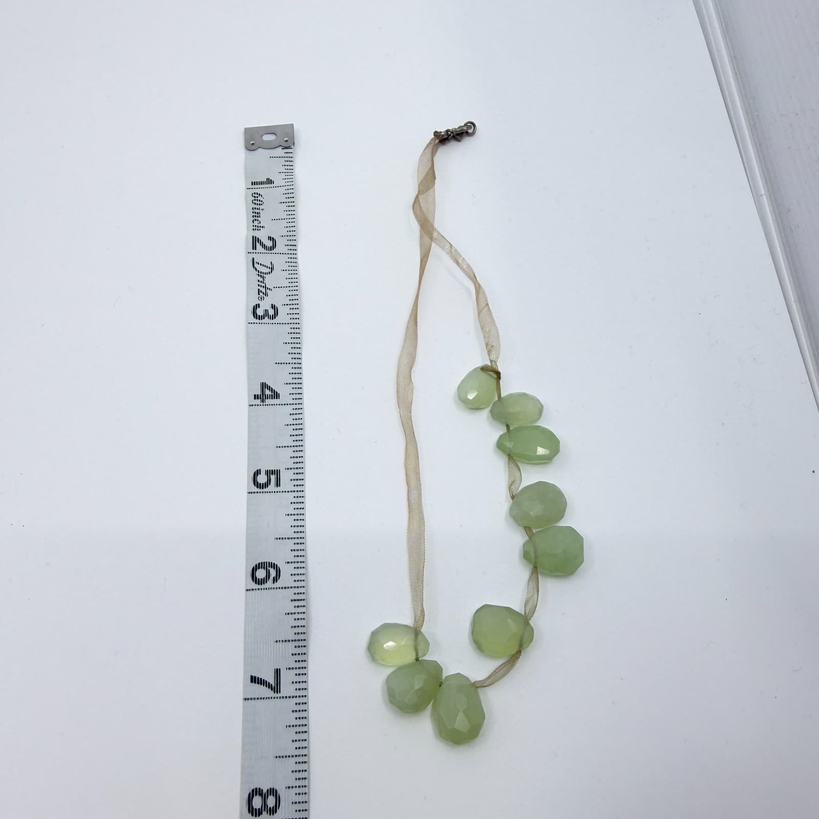 Vintage Green Stone Ribbon Necklace Faceted Jade Color Bead Strand Statement 90s - Thumbnail 8
