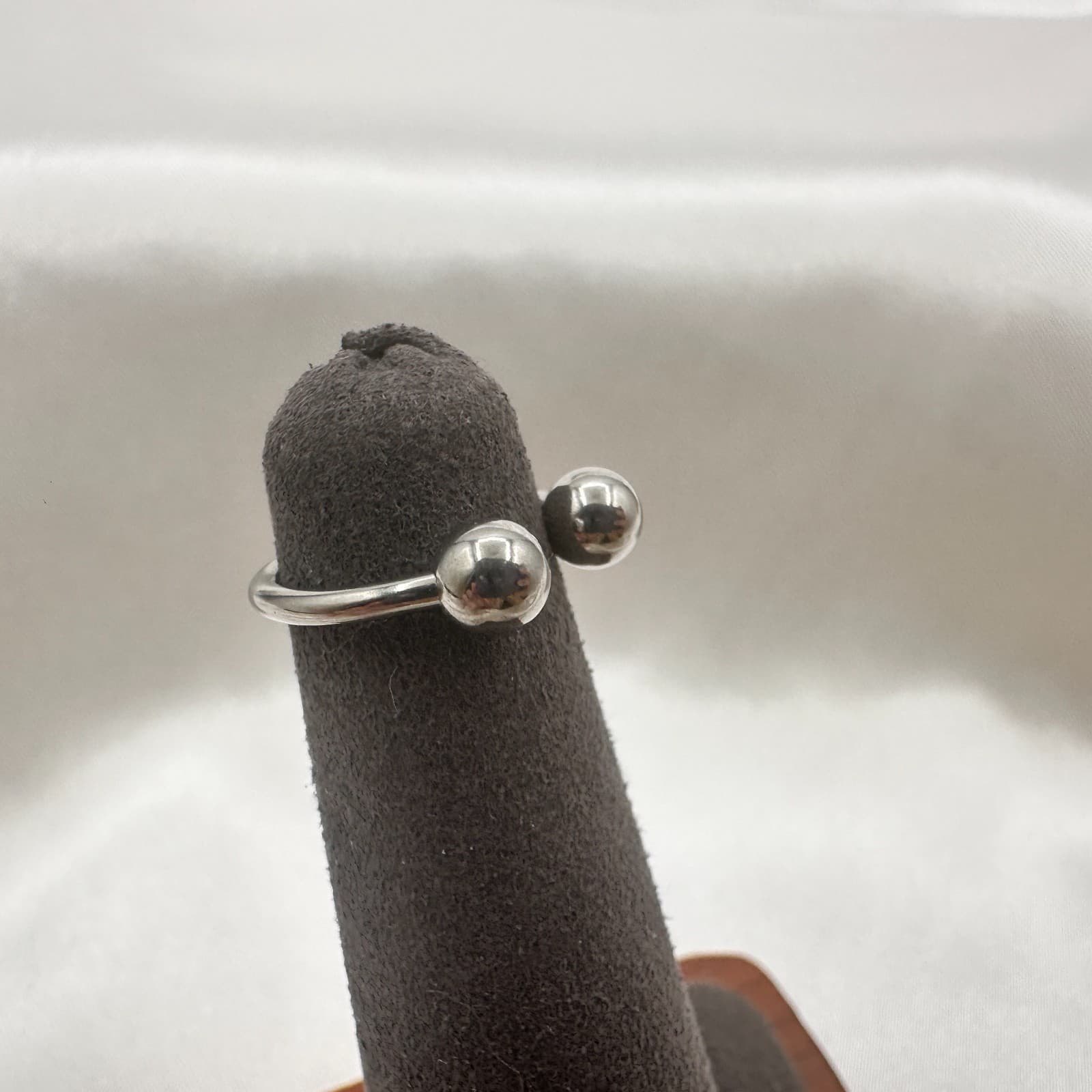Vintage 80s Silver Tone Double Ball Open Ring Adjustable Minimalist Jewelry - Thumbnail 2