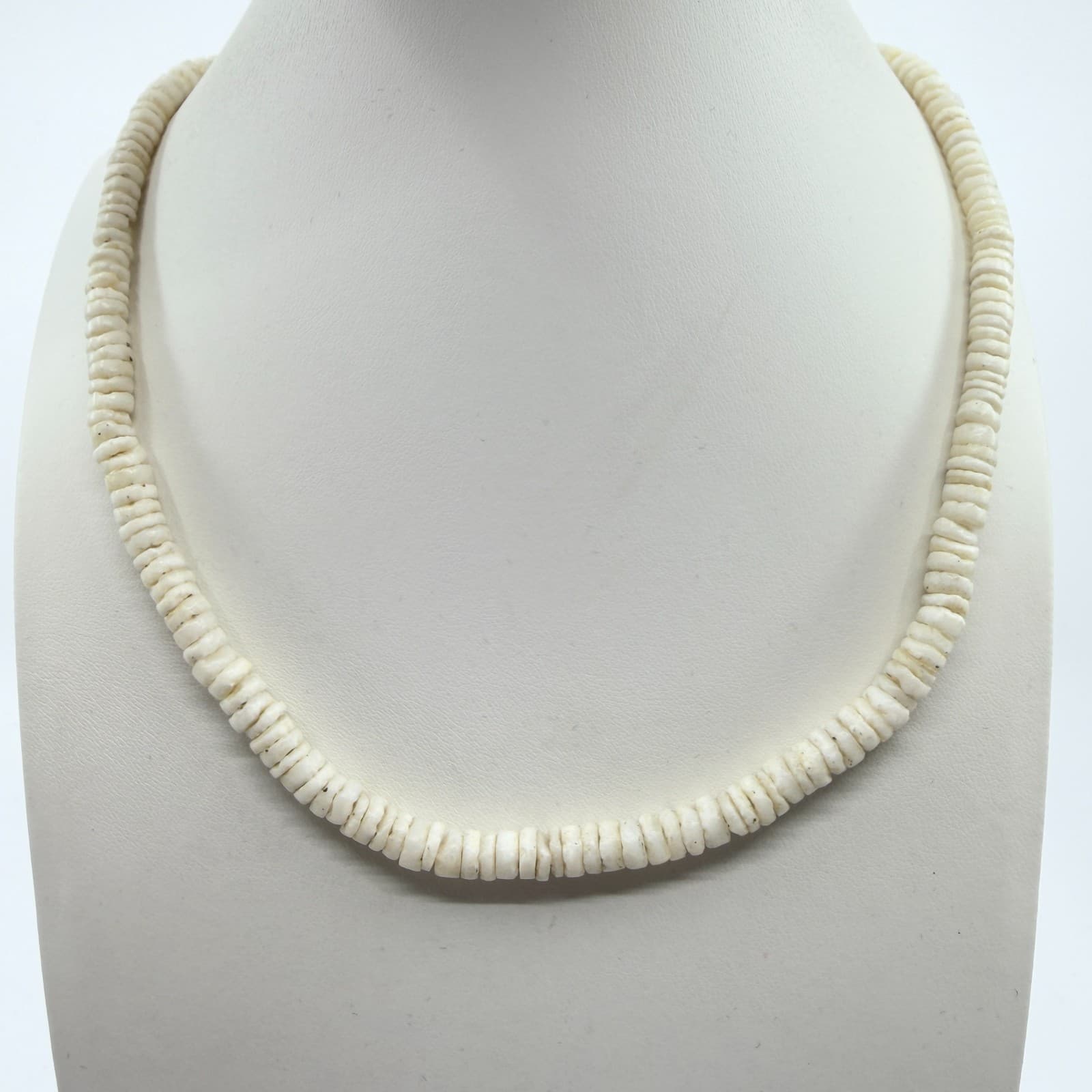 Vintage White Heishi Bead Necklace Cream Shell Strand Choker Statement Boho Y2K - Thumbnail 7