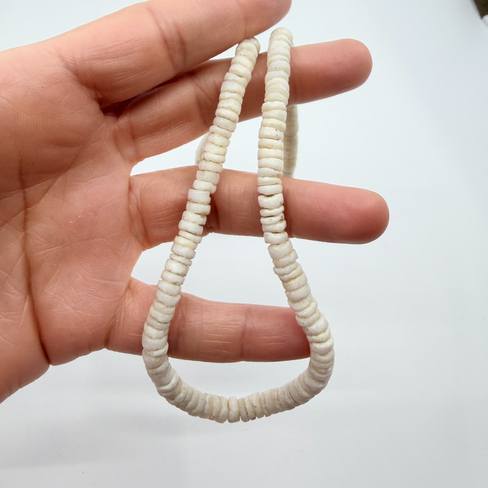 Vintage White Heishi Bead Necklace Cream Shell Strand Choker Statement Boho Y2K - Thumbnail 8