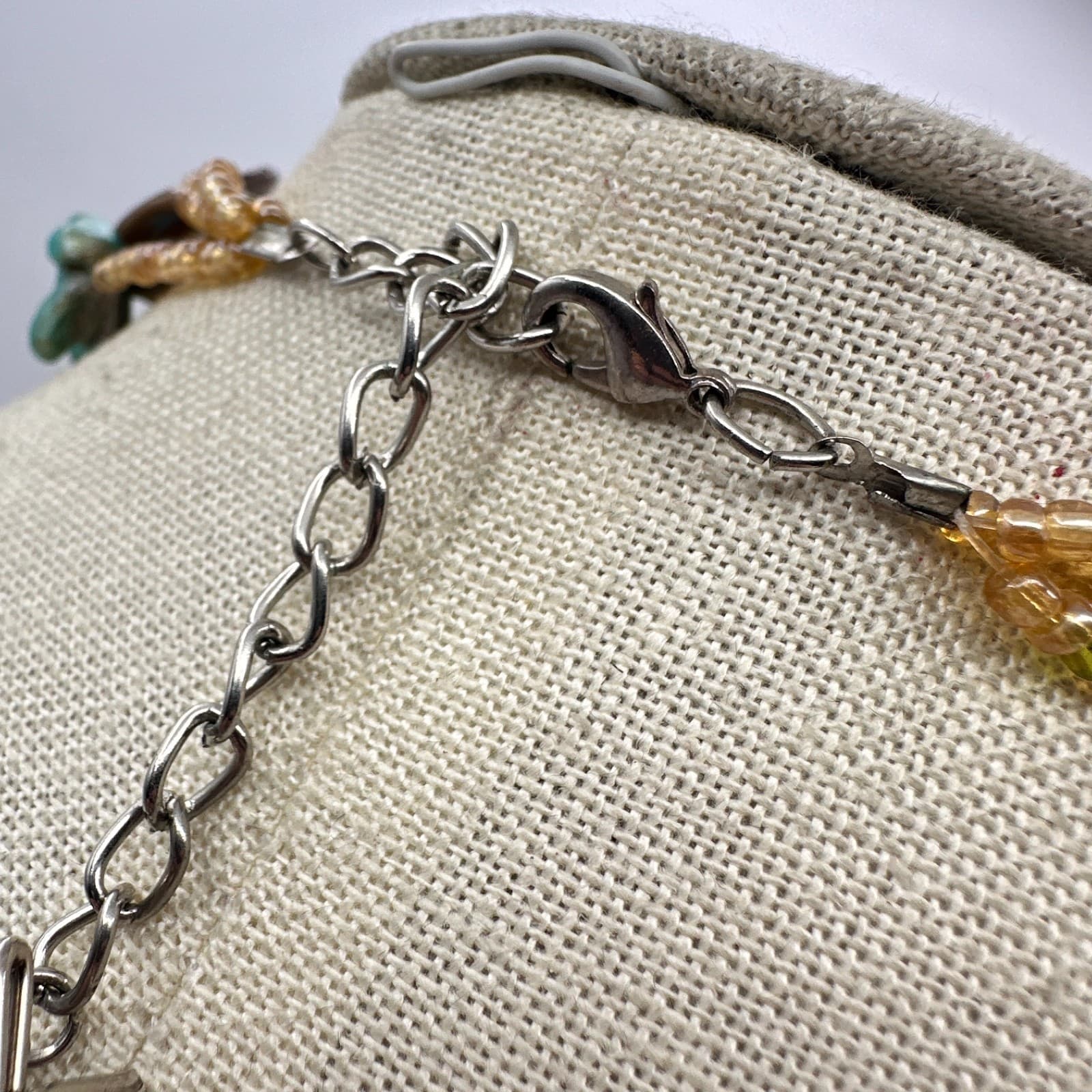 Vintage 90s Initial B Shell Pendant Statement Necklace Brown Glass Bead Jewelry - Thumbnail 6