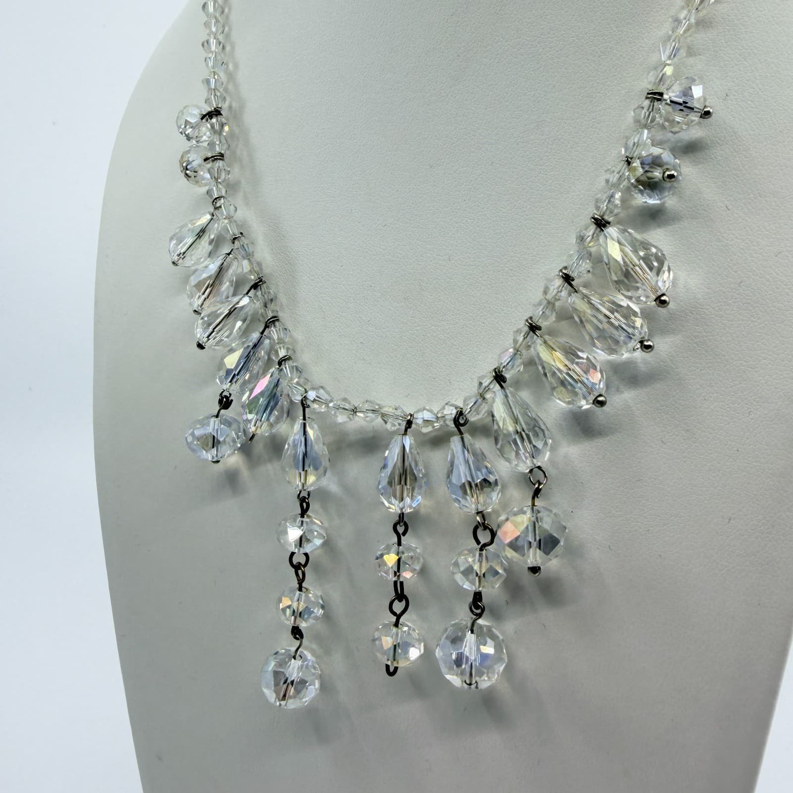 Vintage AB Aurora Borealis Glass Crystal Fringe Necklace Clear Iridescent Retro - Thumbnail 6