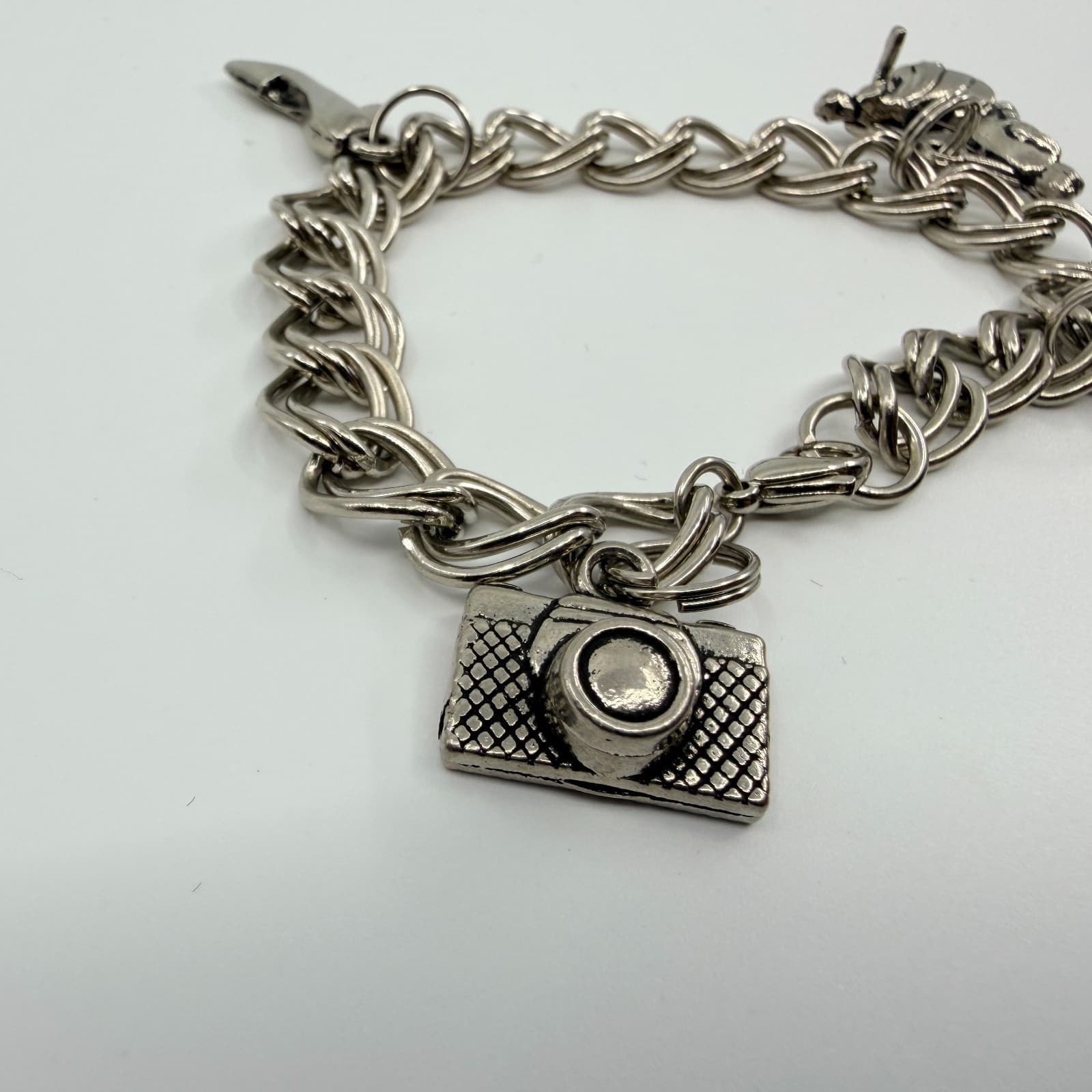 Vintage Silver Tone Multi Charm Bracelet Camera Shoe Car Dancing Couple Retro - Thumbnail 2