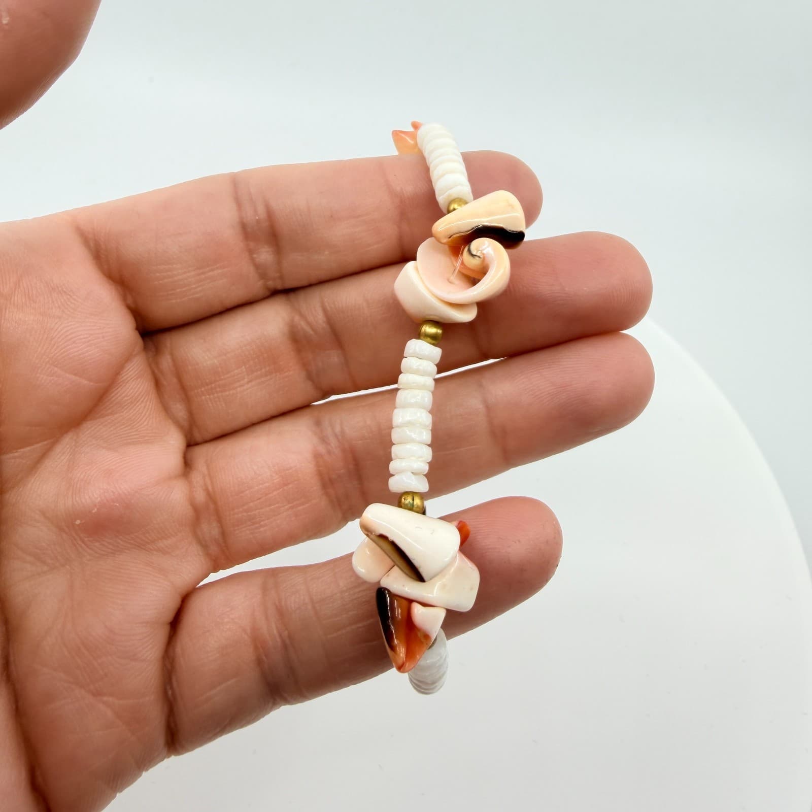 Vintage Natural Puka Shell Necklace Choker Cut Clam Conch Shell Beachy Boho 90s - Thumbnail 8
