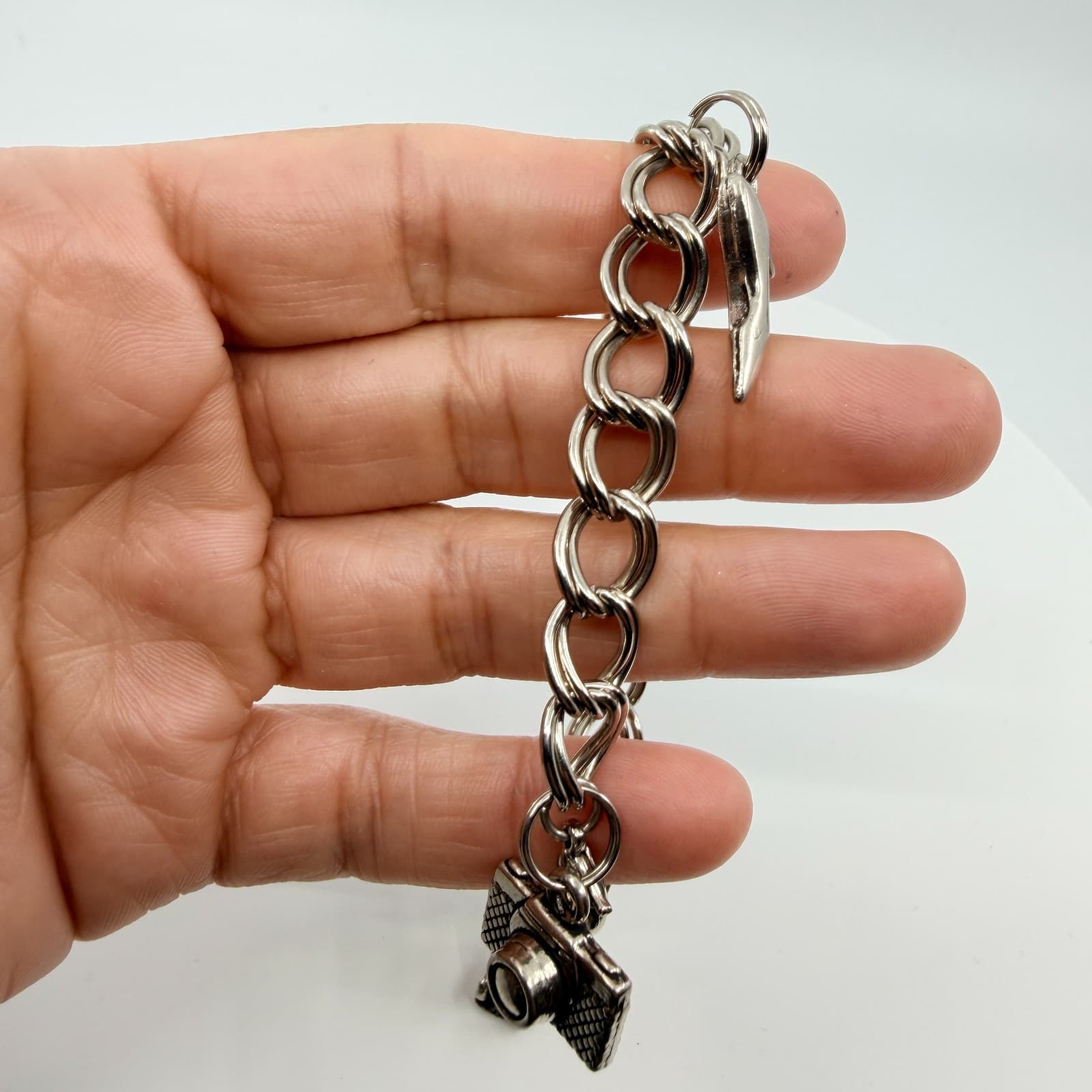 Vintage Silver Tone Multi Charm Bracelet Camera Shoe Car Dancing Couple Retro - Thumbnail 8