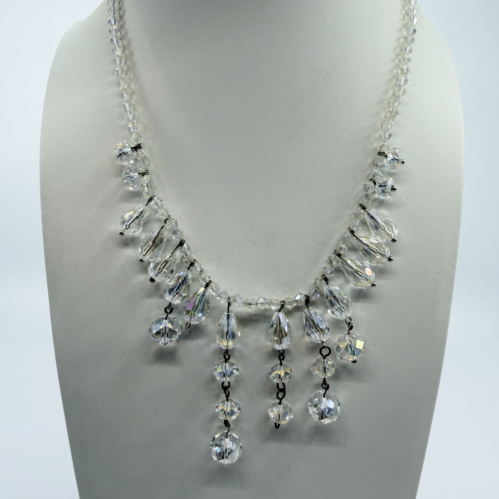 Vintage AB Aurora Borealis Glass Crystal Fringe Necklace Clear Iridescent Retro - Thumbnail 8