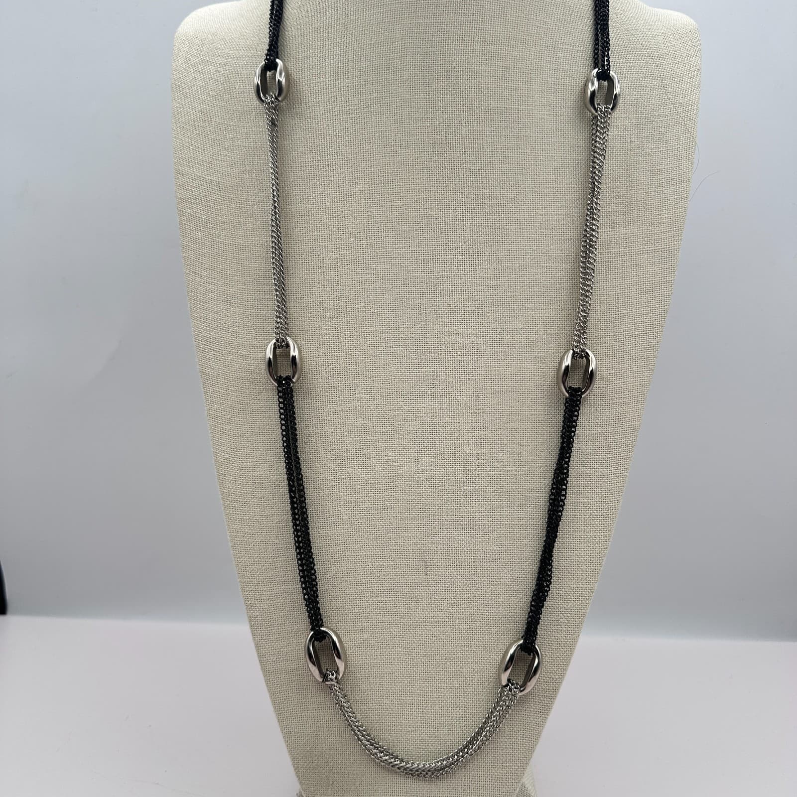 Vintage Y2K Silver Tone Black Silver Multi Strand Chain Necklace Women's Jewelry