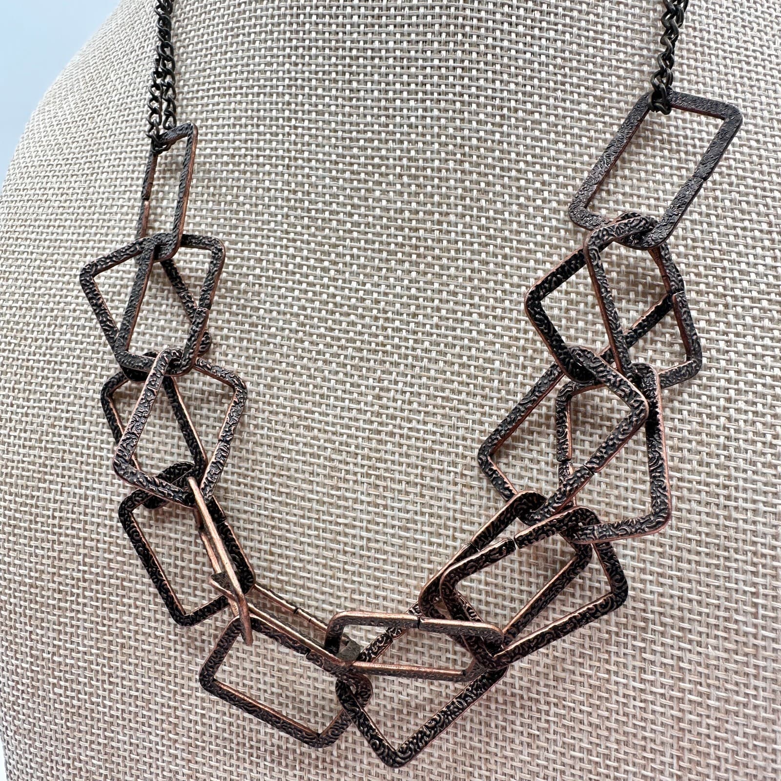 Vintage Y2K Copper Tone Geometric Textured Link Necklace Women's Classic Jewelry - Thumbnail 6