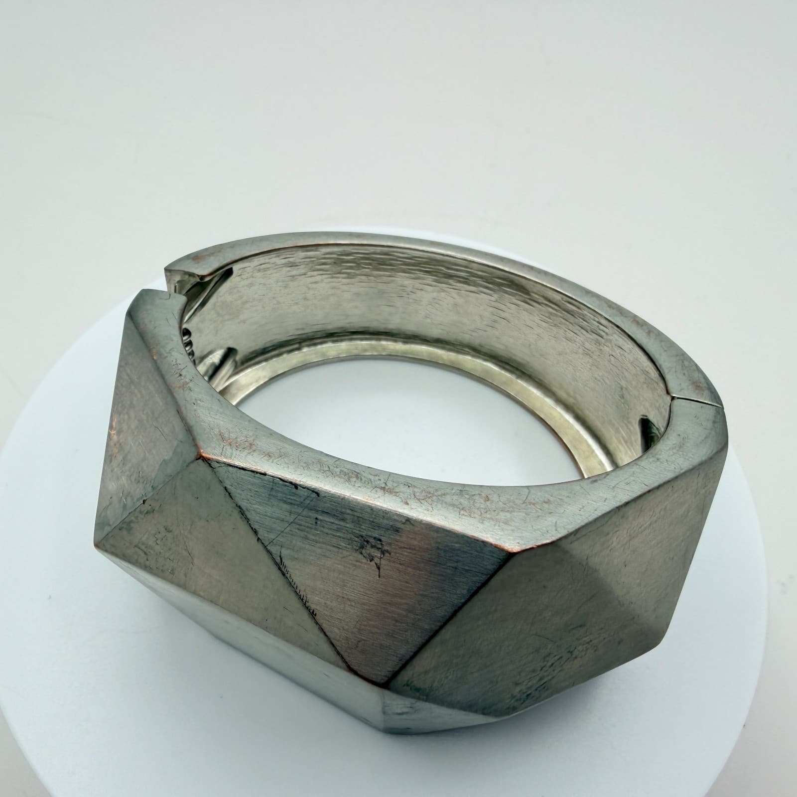 Vintage 90s Silver Tone Wide Cuff Bracelet Geometric Chunky Fashion Jewelry - Thumbnail 4
