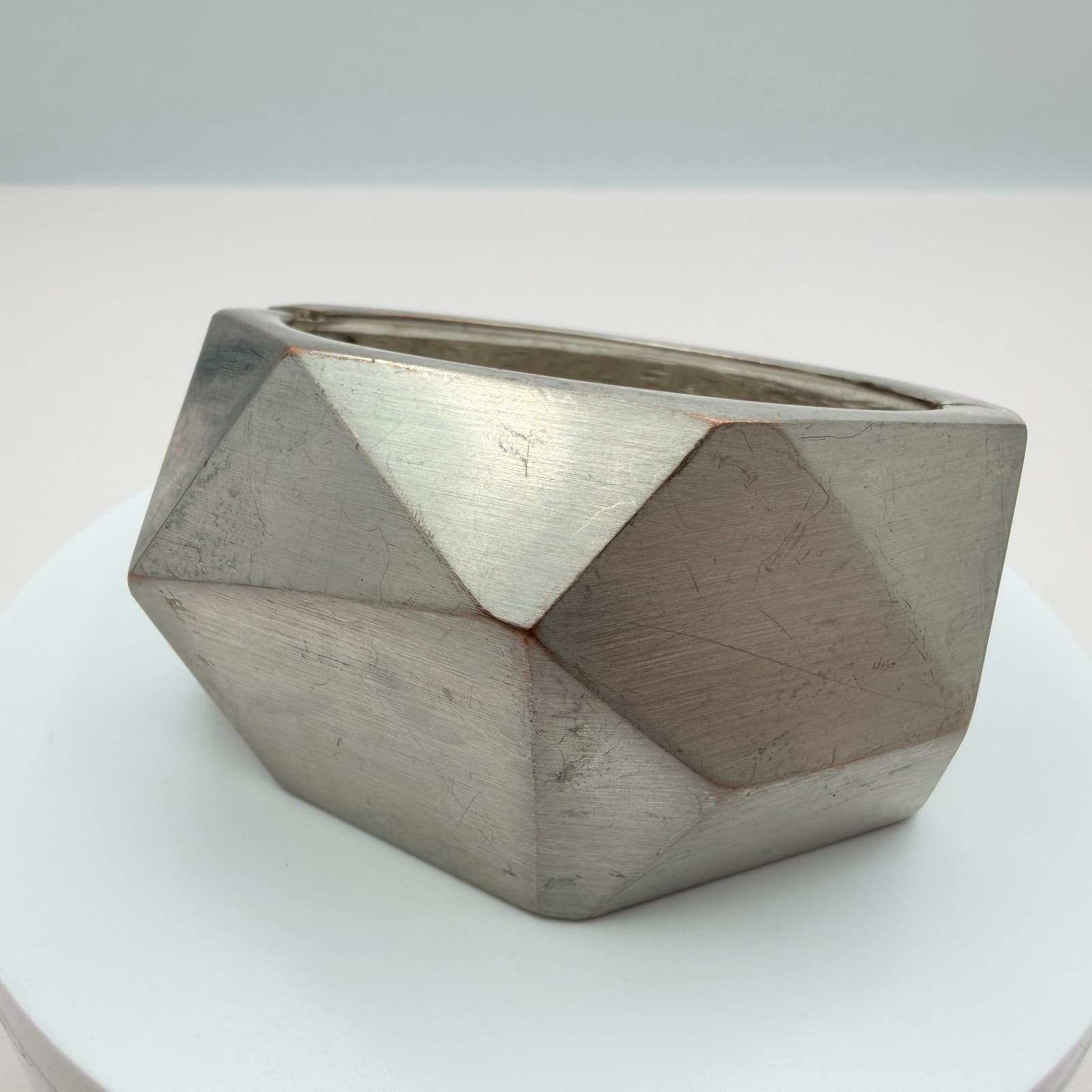 Vintage 90s Silver Tone Wide Cuff Bracelet Geometric Chunky Fashion Jewelry - Thumbnail 5