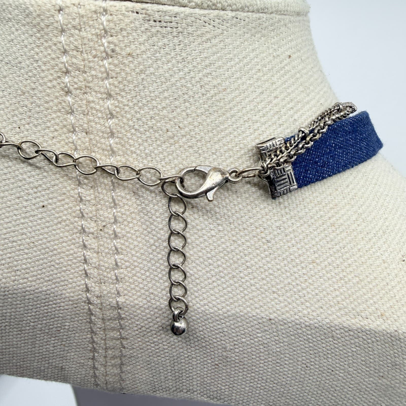 Vintage Silver Tone Layered Choker Necklace Crescent Moon Arrowhead Blue Ribbon - Thumbnail 11