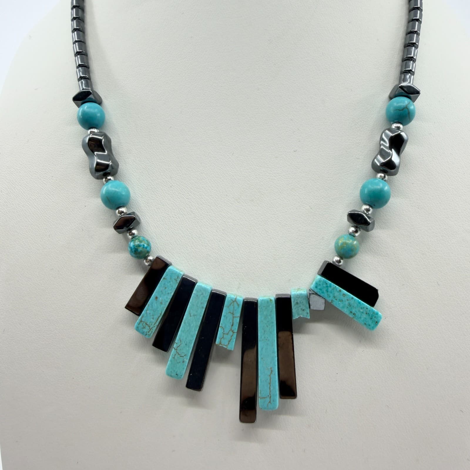 Vintage Southwestern Piano Key Necklace Turquoise Tone Hematite Bar Statement - Thumbnail 3