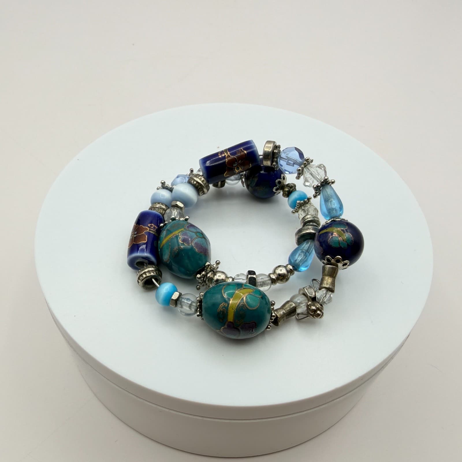 Vintage Y2K Polycrome Floral Glass Bead Memory Wire Bracelet Silver Tone Jewelry - Thumbnail 5