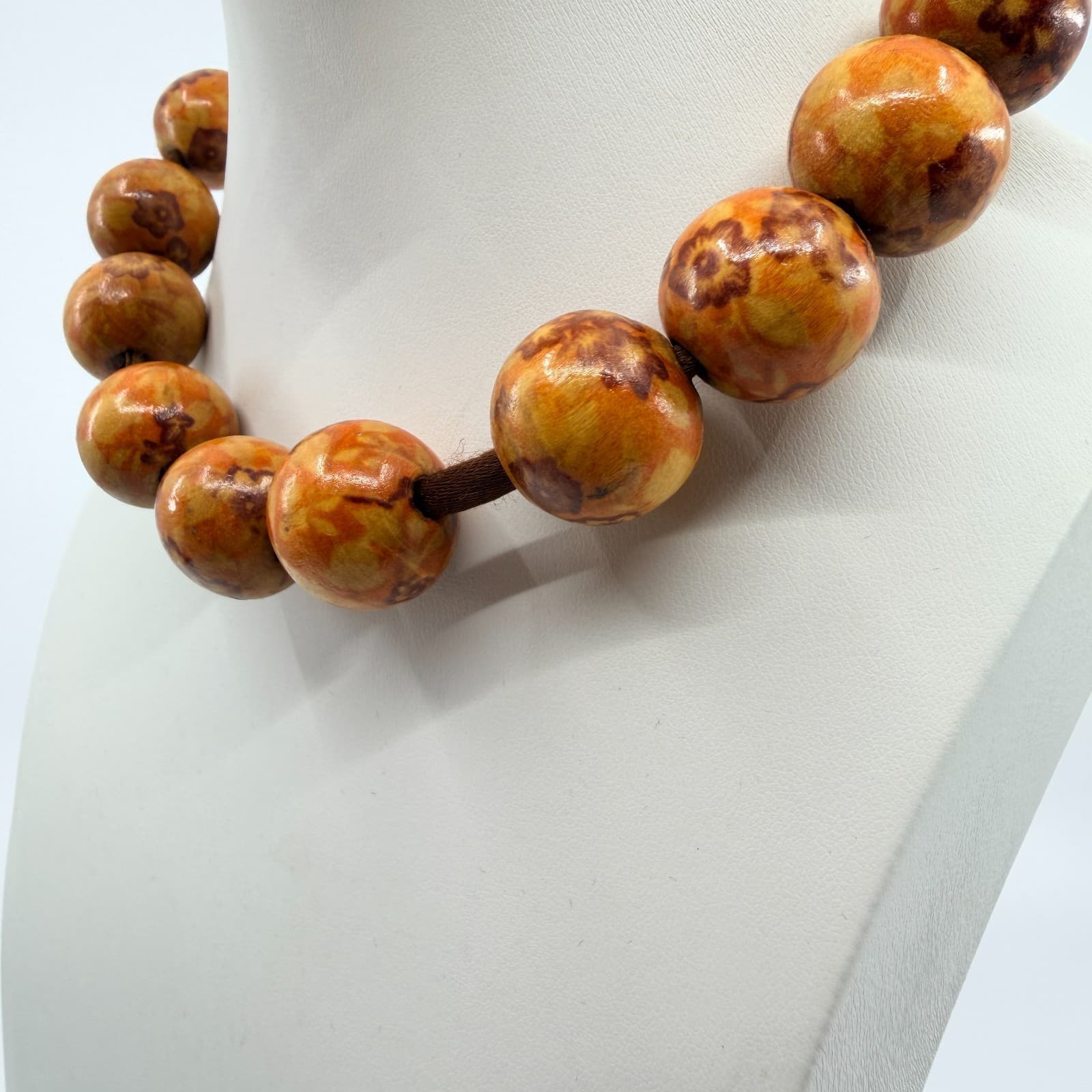 Vintage Orange Floral Painted Wood Bead Necklace Chunky Statement Boho Retro 90s - Thumbnail 5