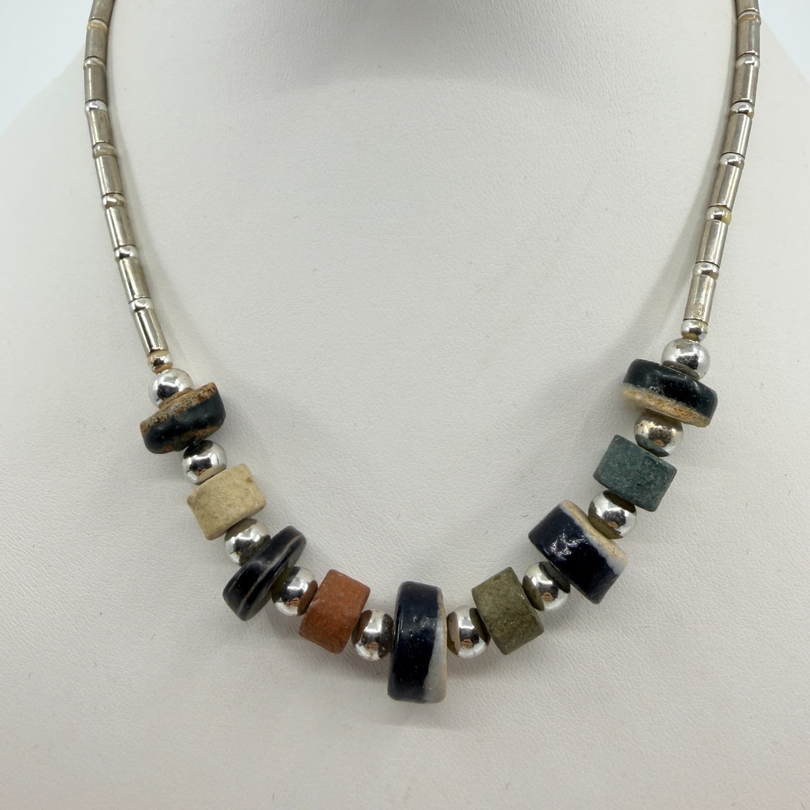 Vintage Southwestern Multi Stone Liquid Silver Tone Necklace Chunky Bead Boho - Thumbnail 2