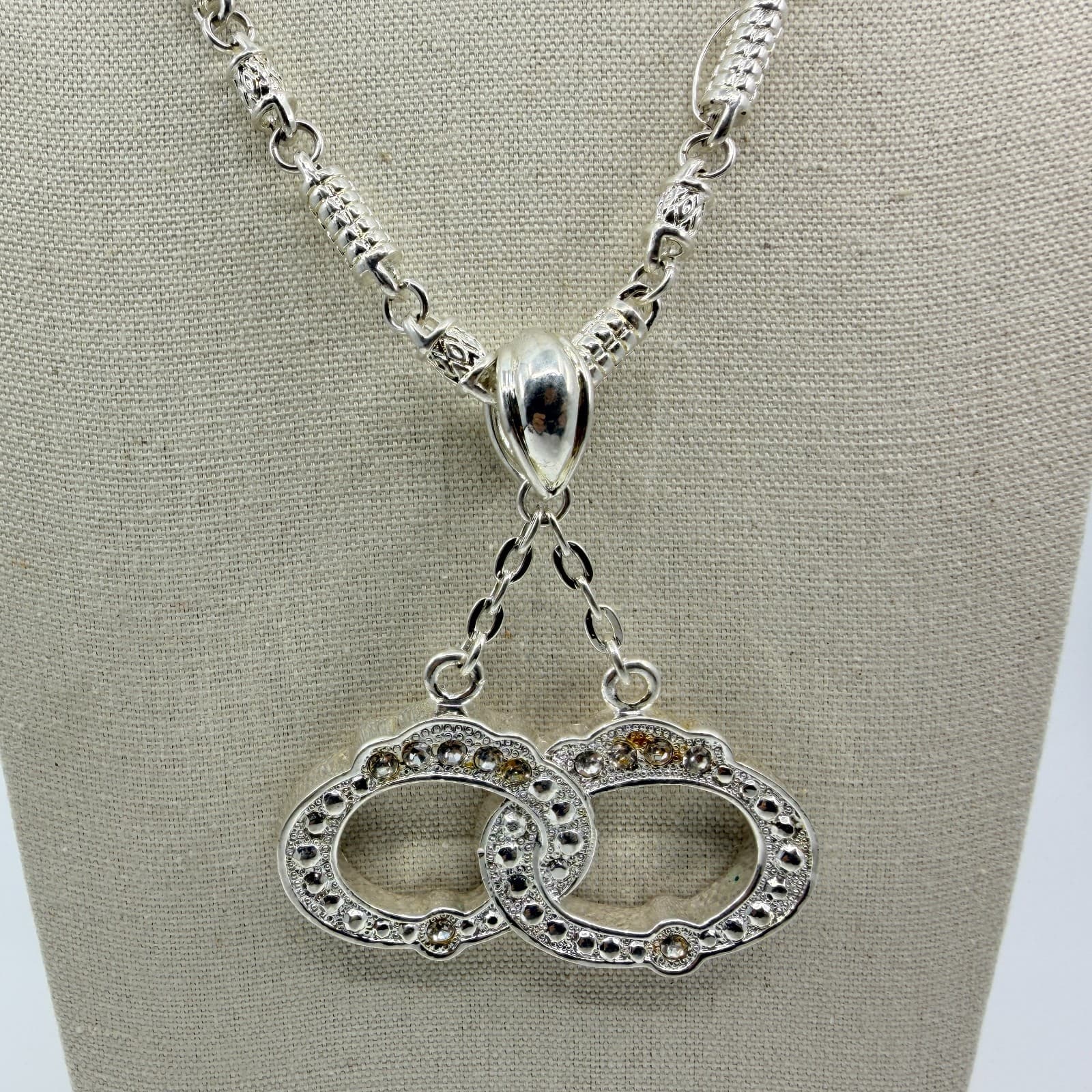 Silver Tone Interlocking Double Oval Pendant Necklace Rhinestone Minimalist Boho - Thumbnail 3