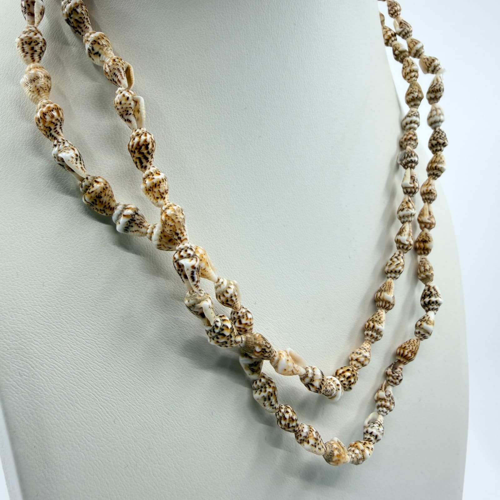 Vintage Shell Necklace Multi Strand Puka Cowrie Hawaiian Beach Boho Retro 90s - Thumbnail 3
