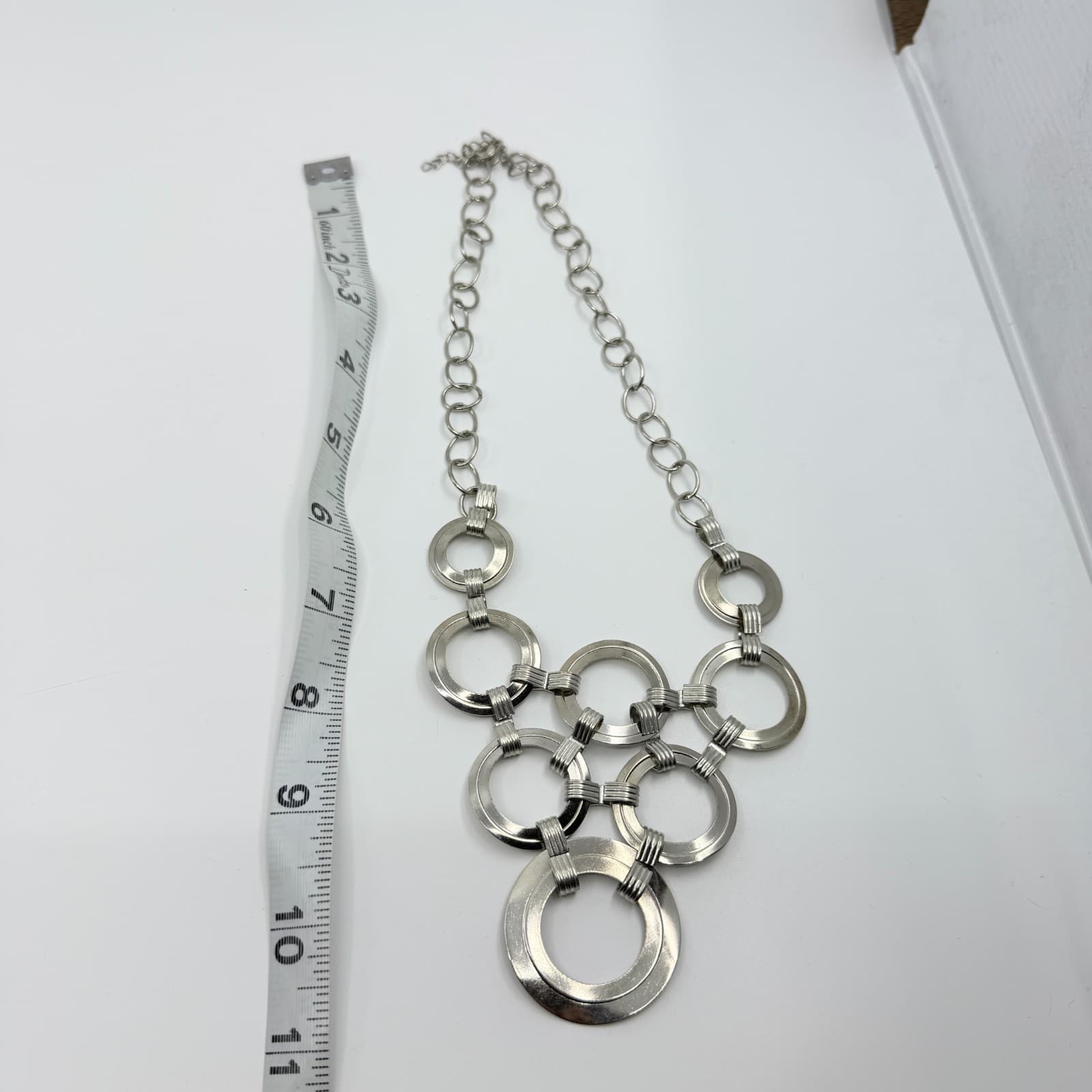VTG Y2K Silver Tone Interlocking O-Ring Statement BIB Necklace Modernist Retro - Thumbnail 9
