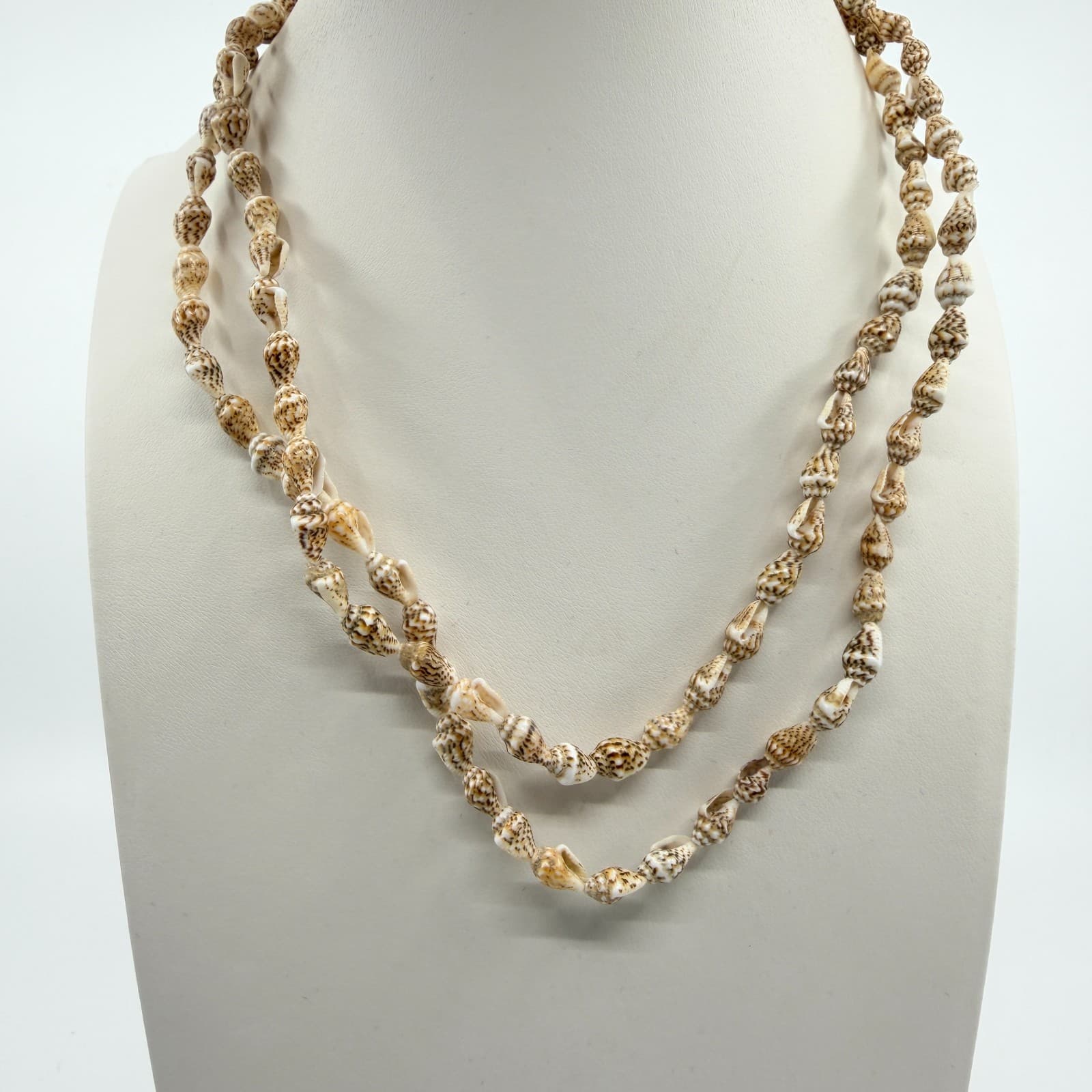 Vintage Shell Necklace Multi Strand Puka Cowrie Hawaiian Beach Boho Retro 90s - Thumbnail 5