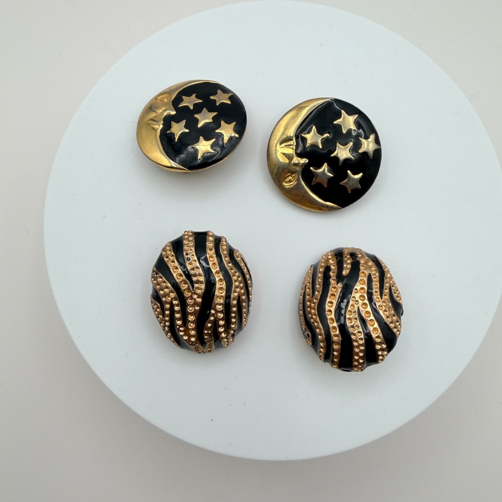 Vintage 90s Enamel Stud Earrings Set Gold Tone Boho Women's Classic Jewelry