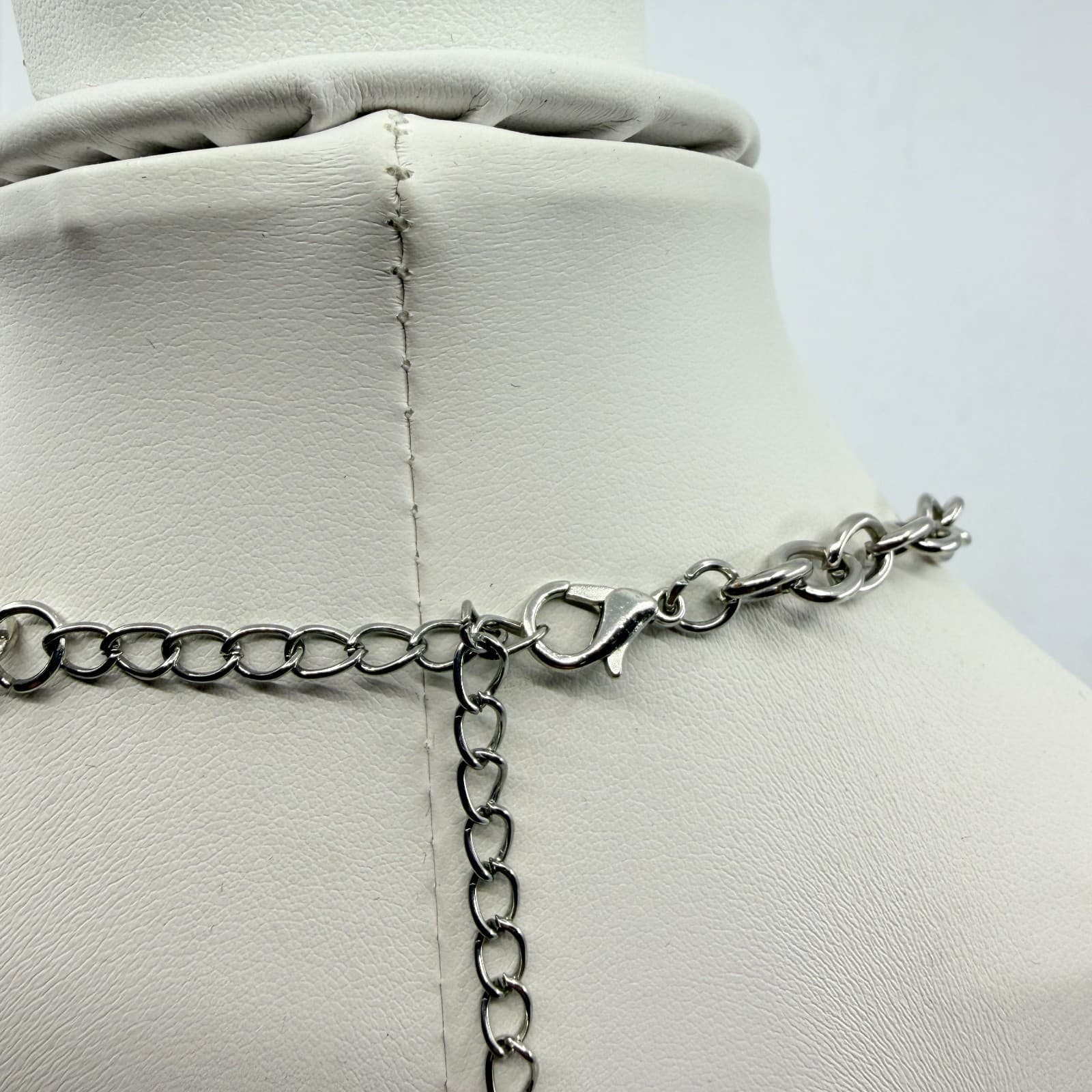 Vintage Faux Turquoise Large Oval Pendant Necklace Silver Tone Chunky Statement - Thumbnail 9