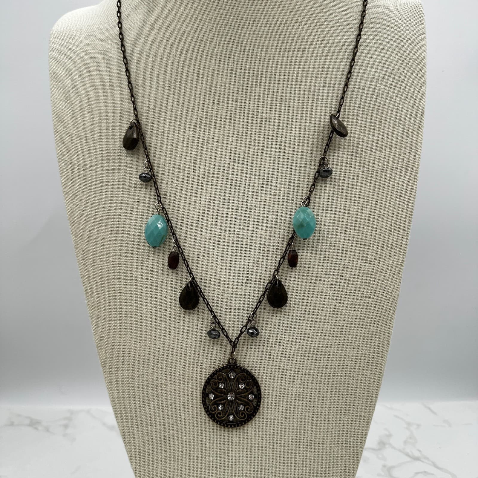 Vintage Bronze-Tone Adjustable Oval Link Crystal Beaded Pendant Lobster Necklace