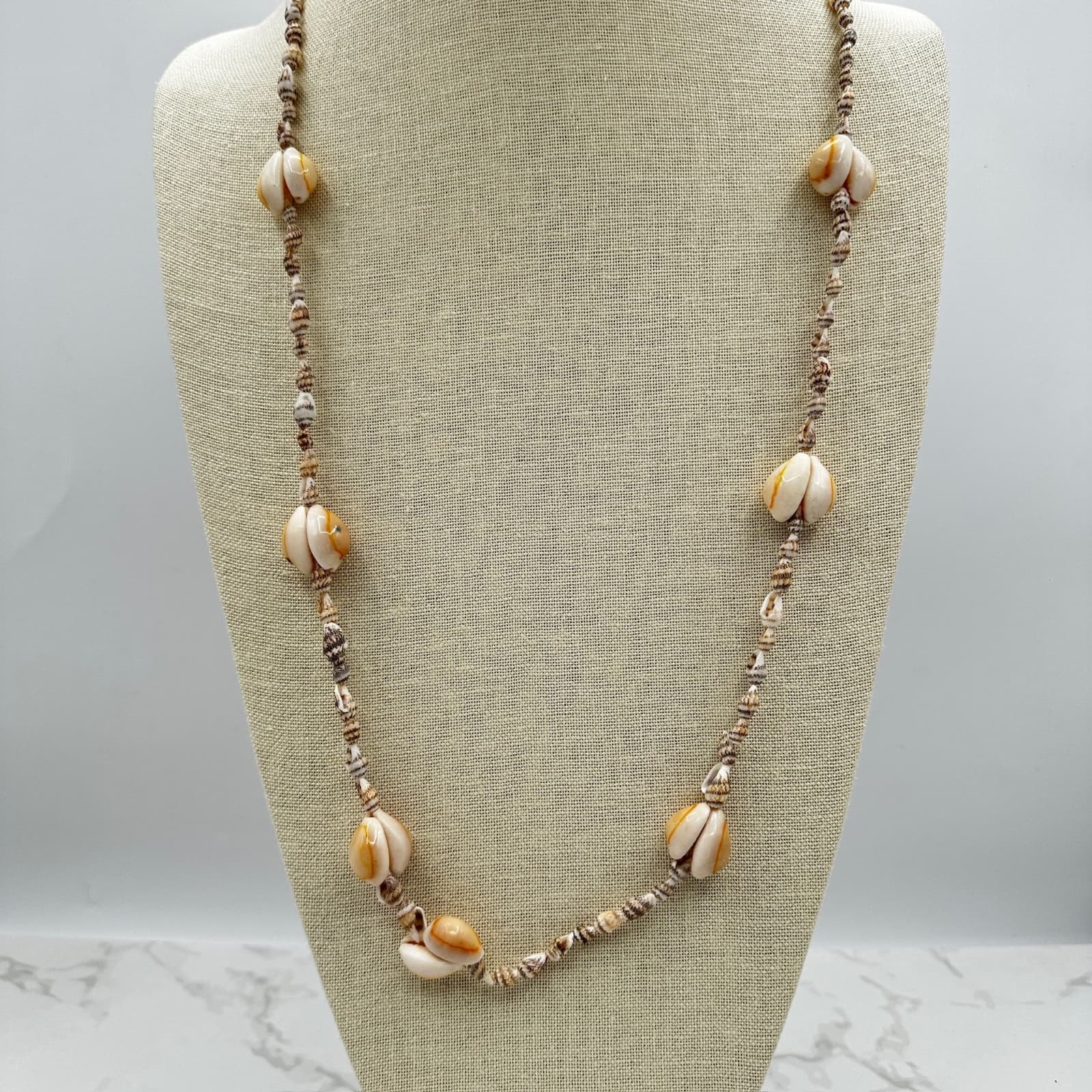 Vintage Hilo Hattie Puka Shell Necklace Beaded Hawaiian Beach Boho Lei Y2K 90s