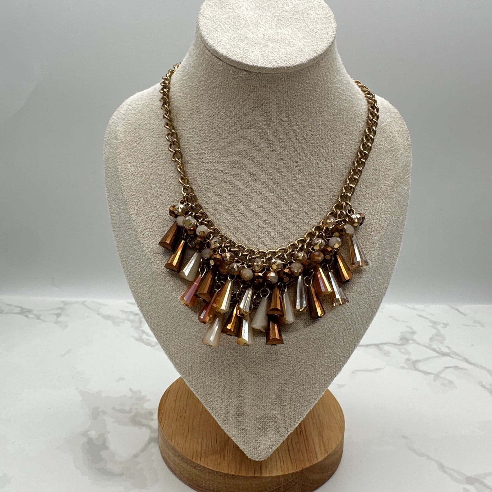 Vintage Gold-Tone Classic Curb Faceted Beads Glamorous Bib Choker Statement