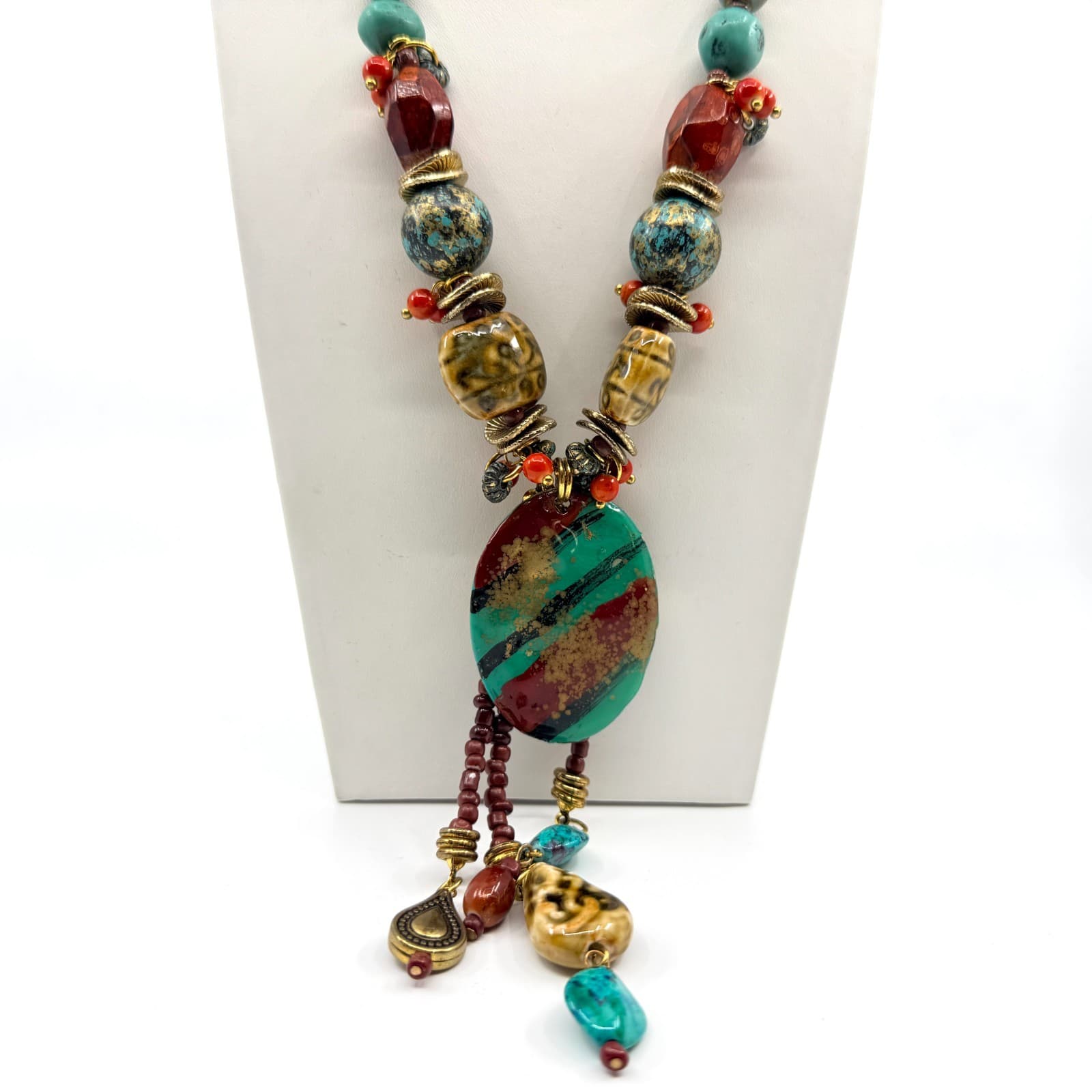 Vintage Boho Chunky Turquoise Red Beaded Statement Necklace Oval Pendant Lobster