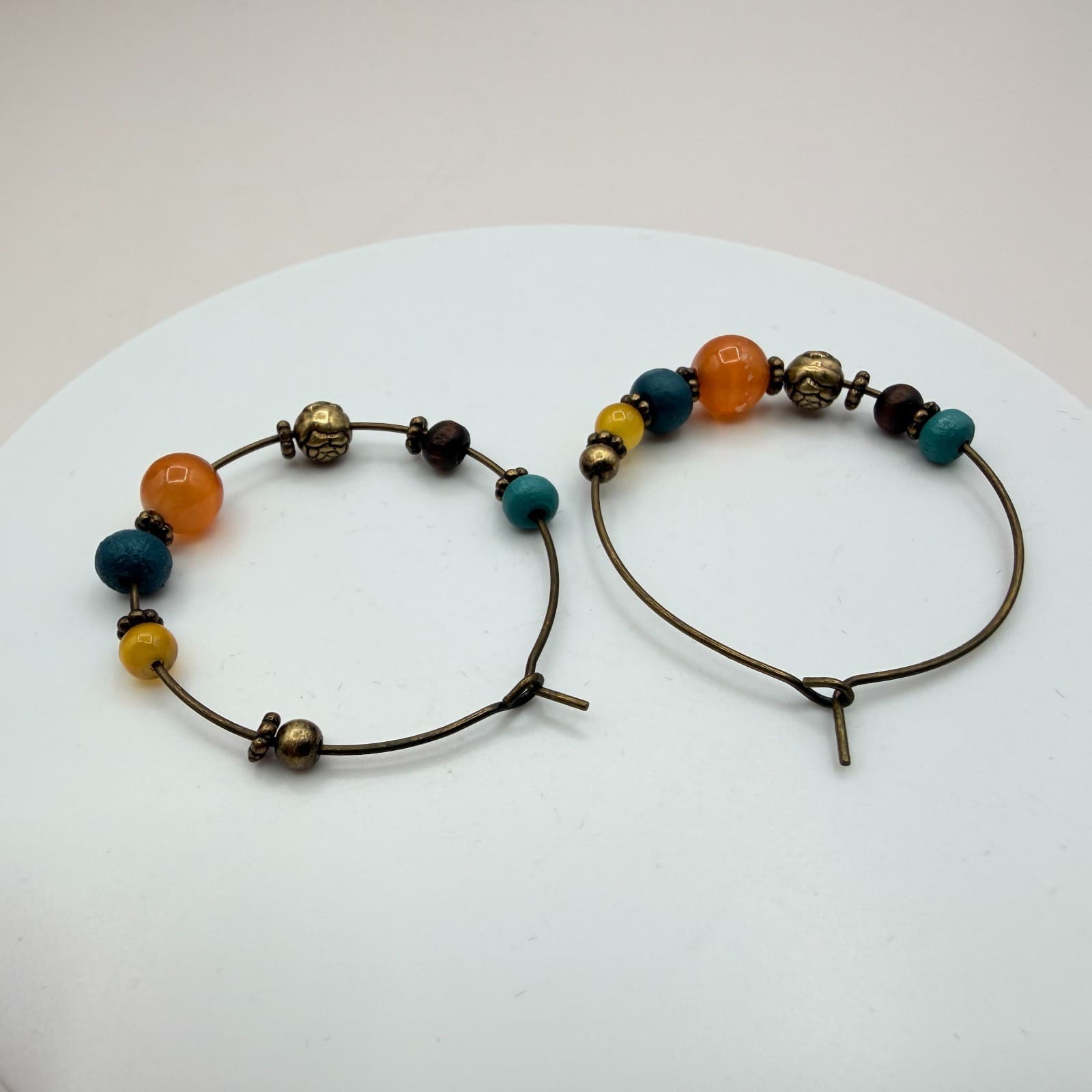 Vintage 90s Bronze Tone Hoop Earrings Beaded Boho Retro Fashion Women's Jewelry